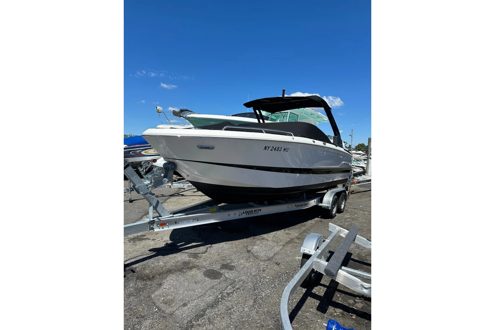 2023 Chaparral 247 SSX - Image 2