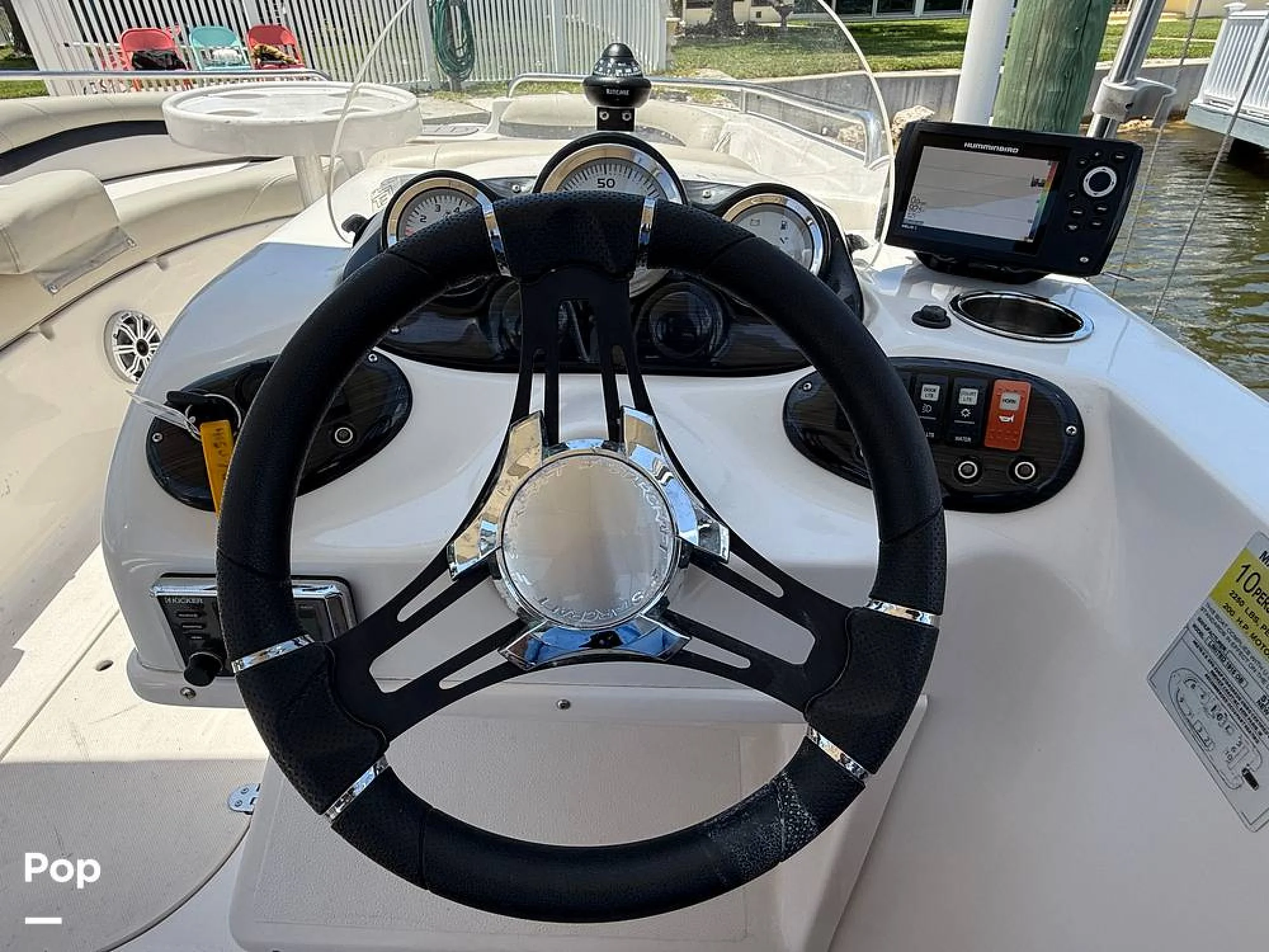 2020 Starcraft Limited 1915 OB - Image 4