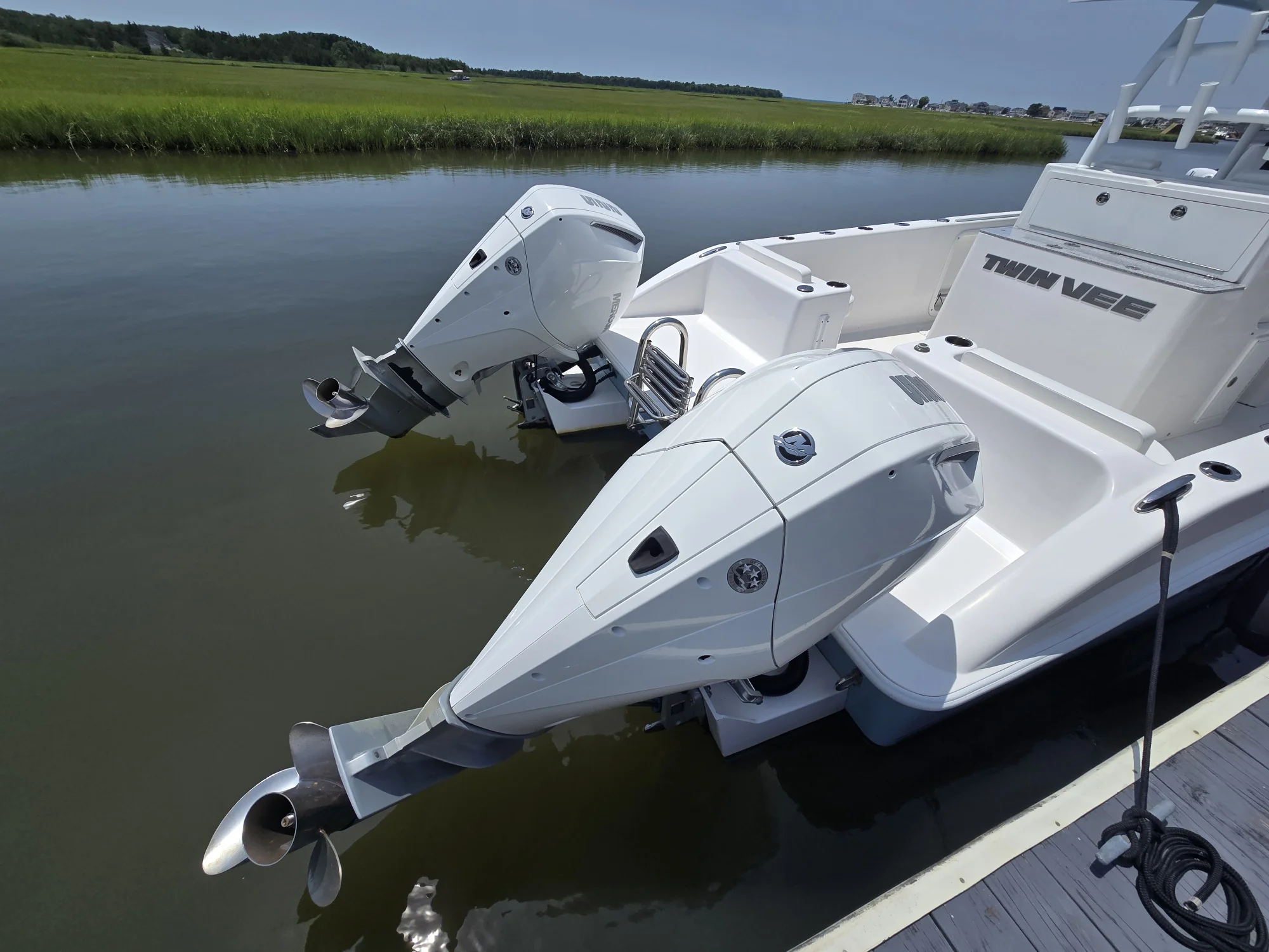 2021 28' Twin Vee 280 GFX CC | 28ft - Image 5