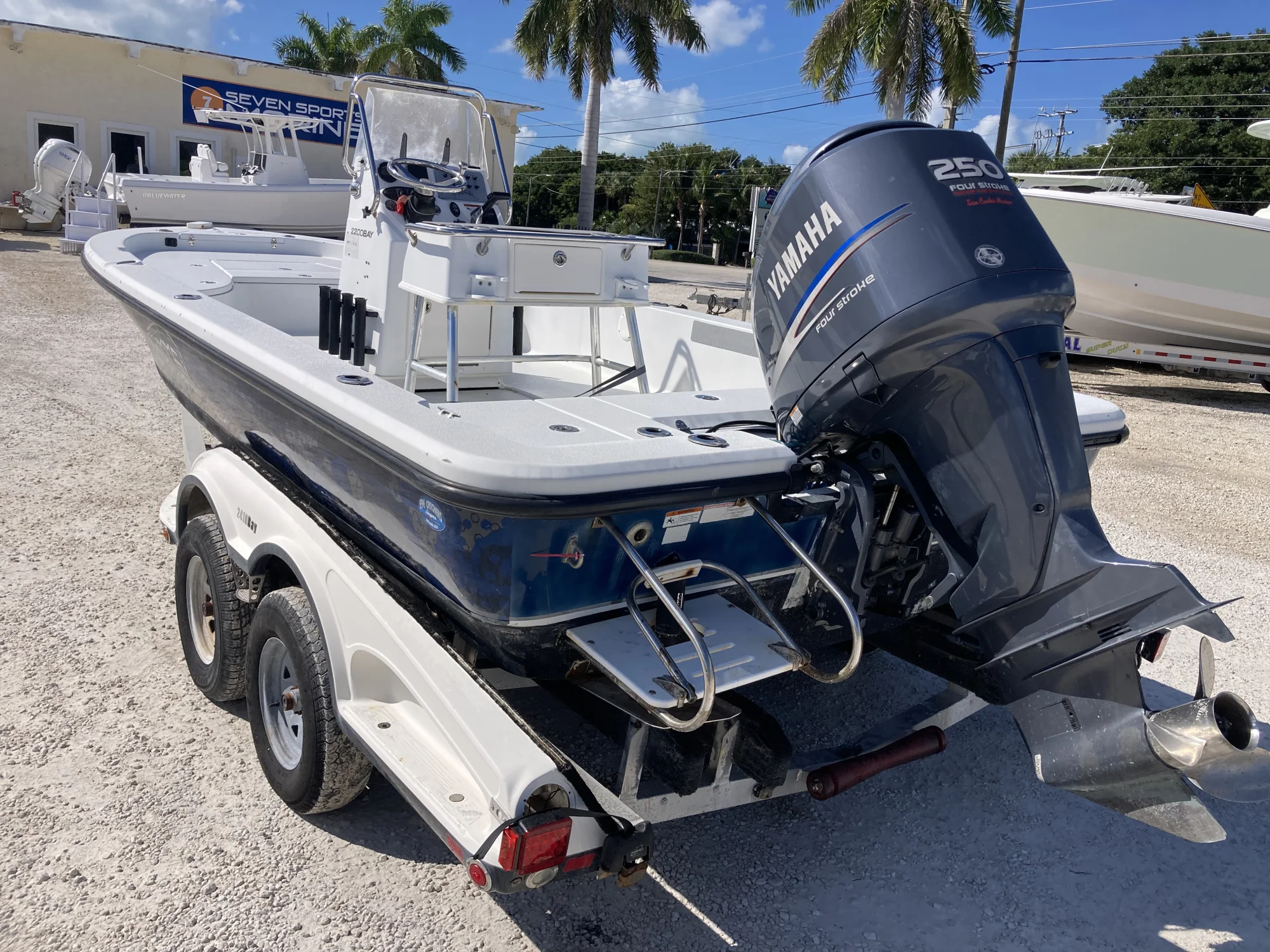 2006 Ranger 2200 Bay - Image 3