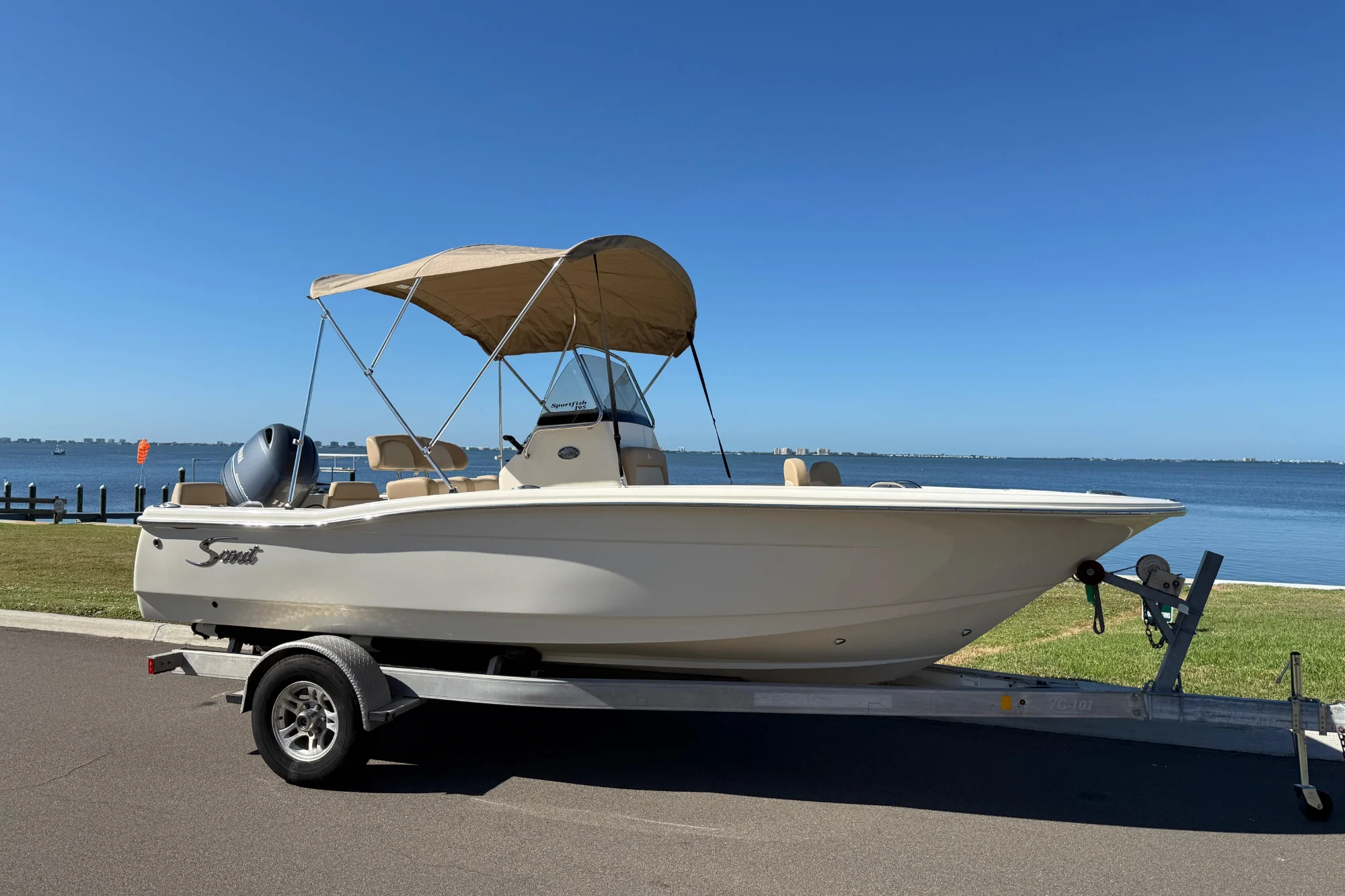 2026 Scout 195 Sportfish - Main Image