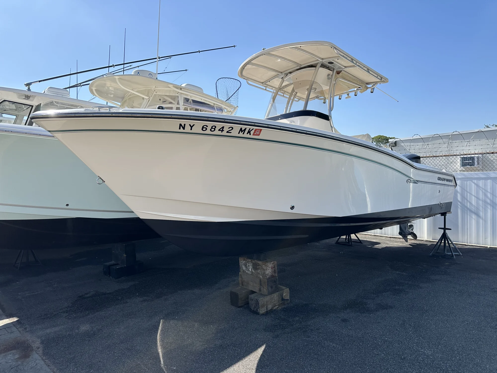 2015 Grady-White 257CC Advance - Image 2