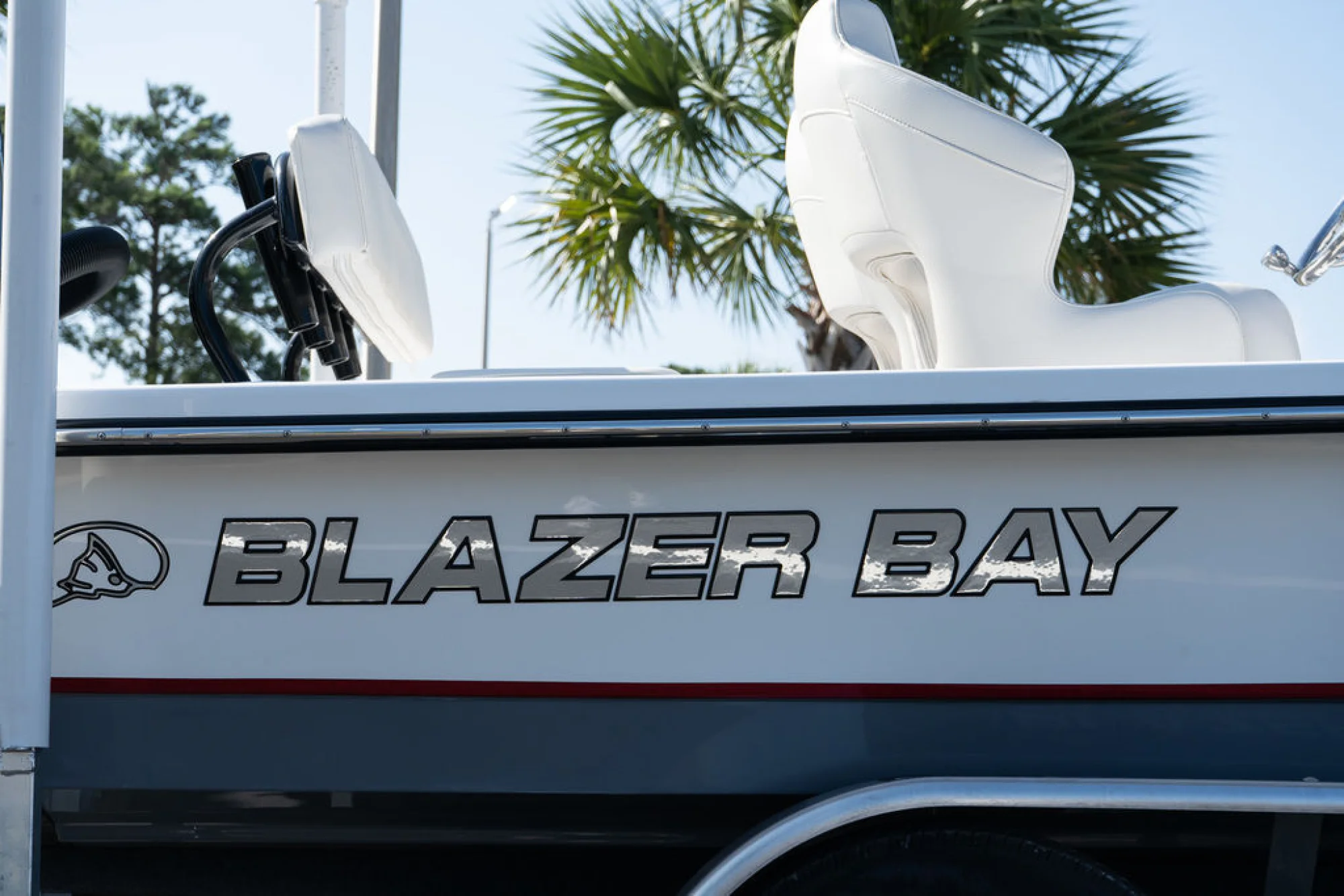 BLAZER BAY 675 - Image 4