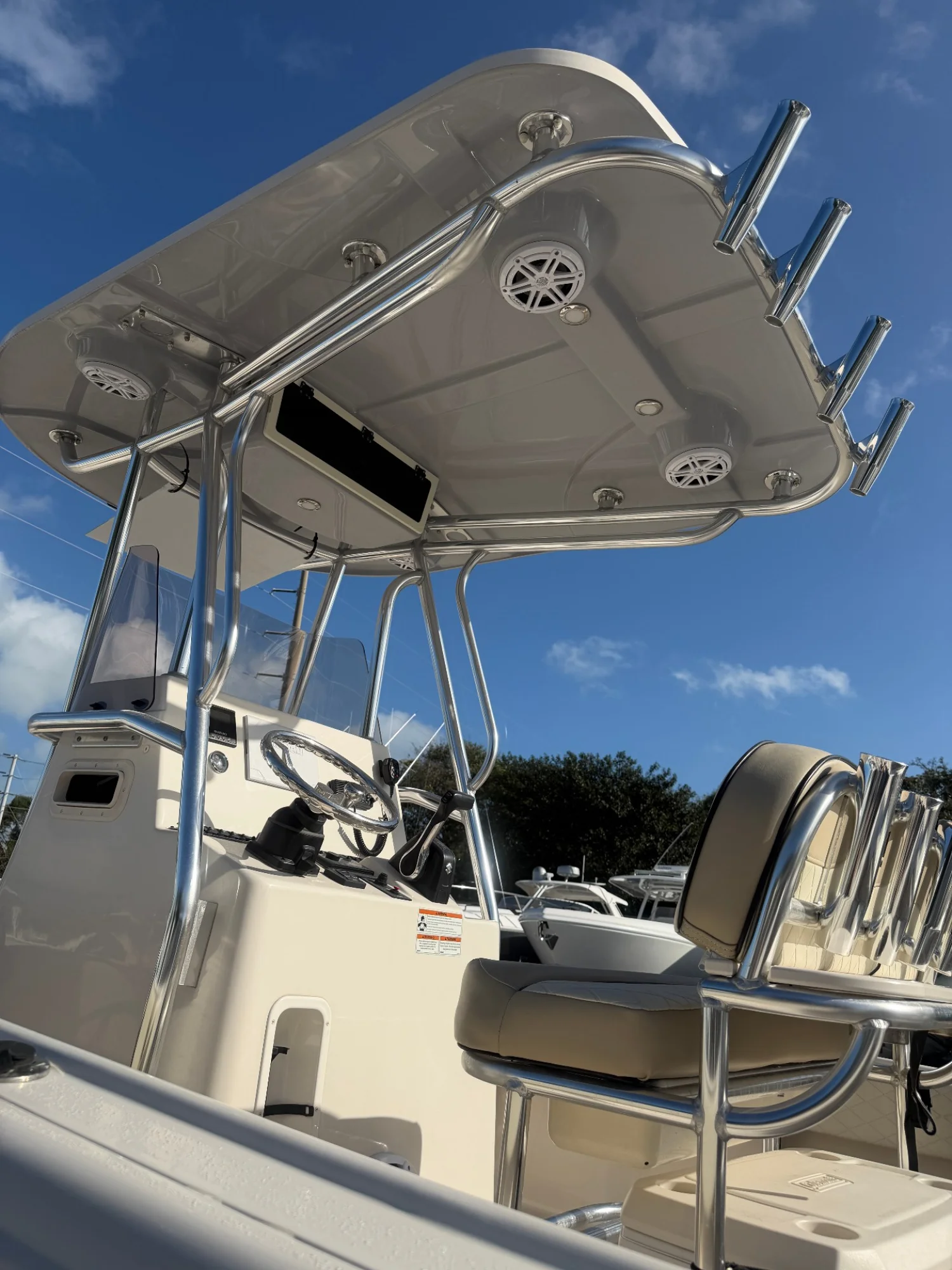 2022 Carolina Skiff 23 Ultra Elite - Image 4