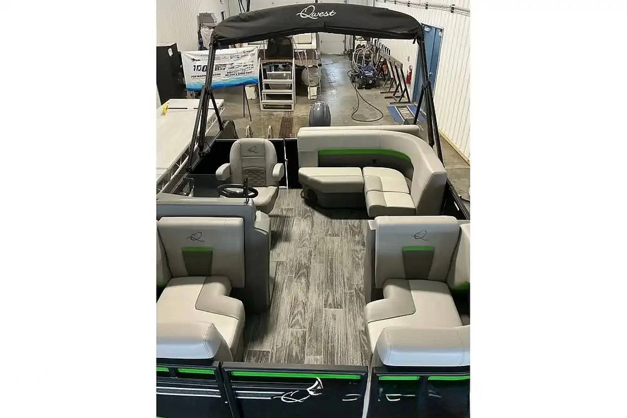 2025 Qwest E CLASS 16 LANAI - Image 4