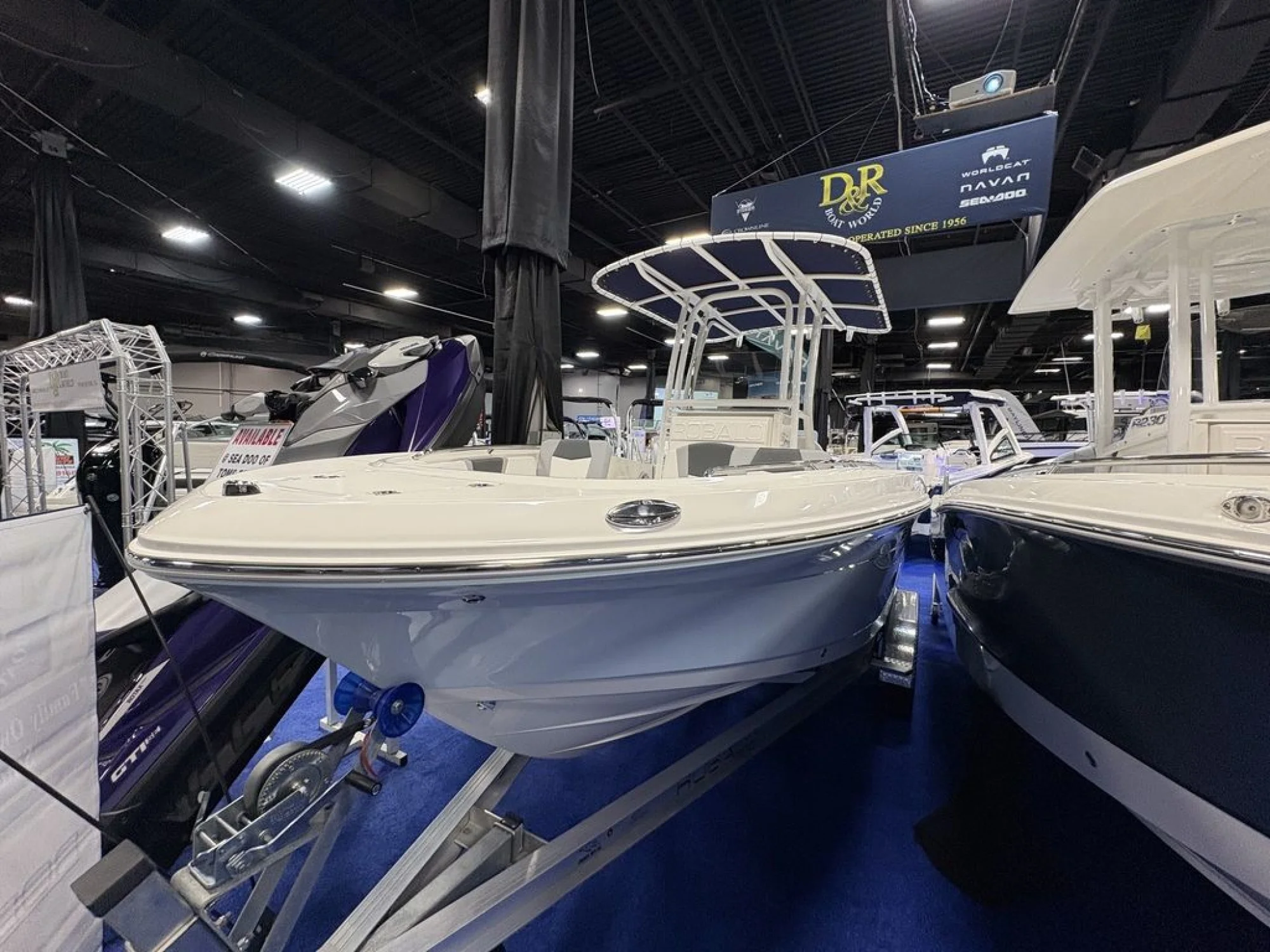 2026 Robalo R200 - Image 2