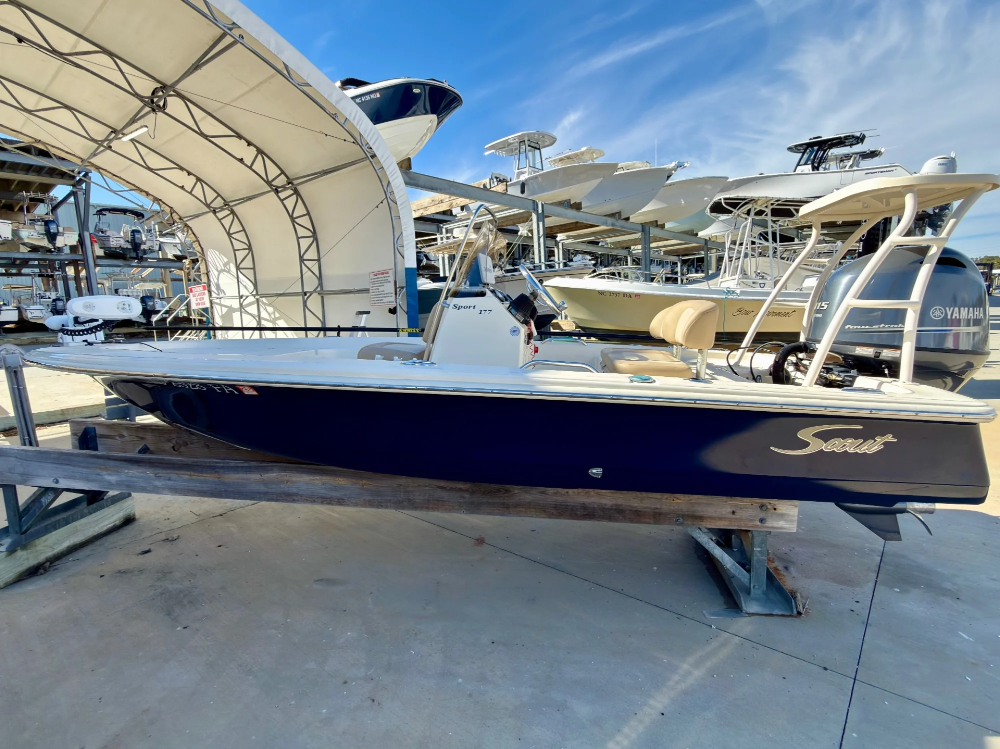 Scout 177SP Bay Boat