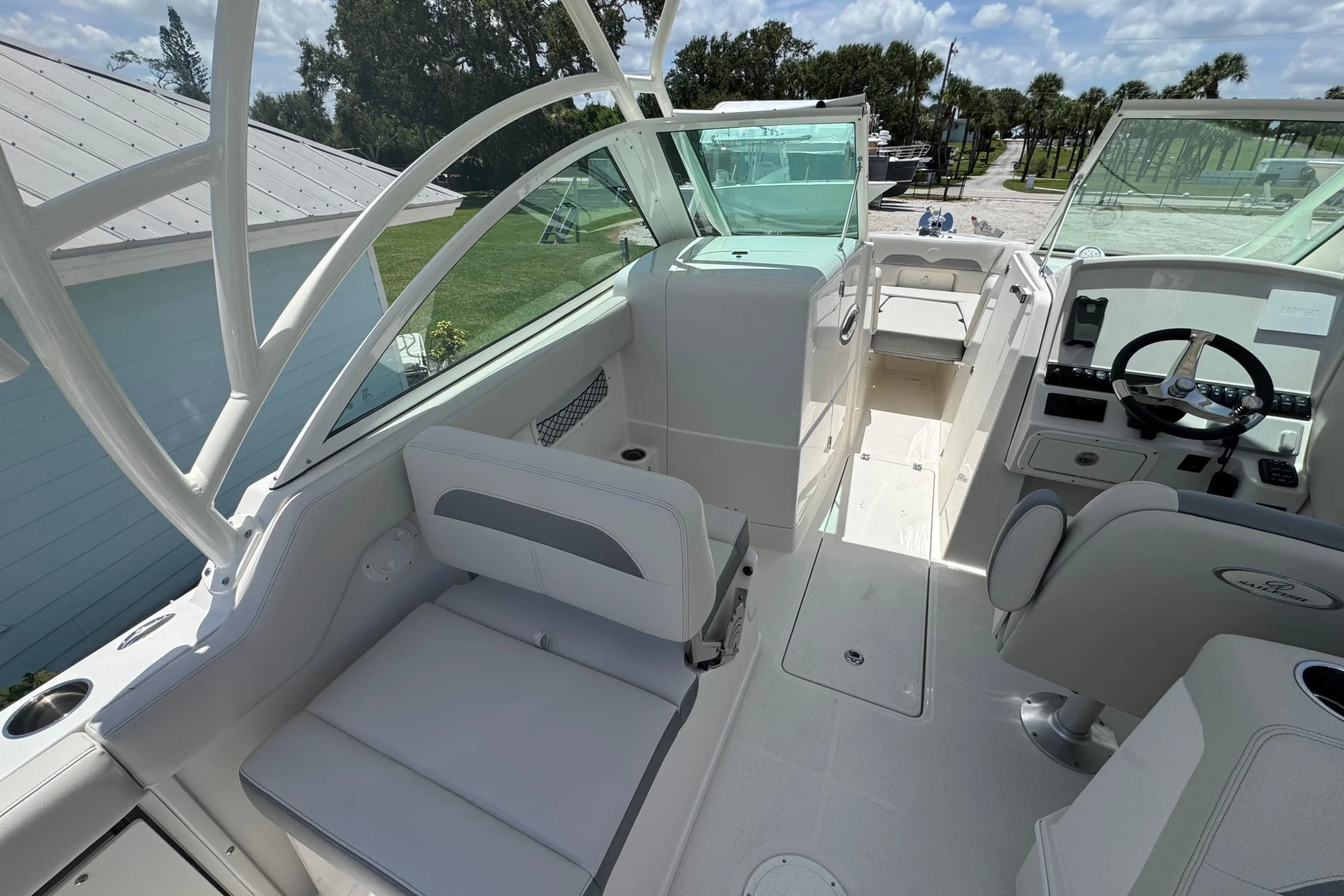 2027 Sailfish 245 DC - Image 5