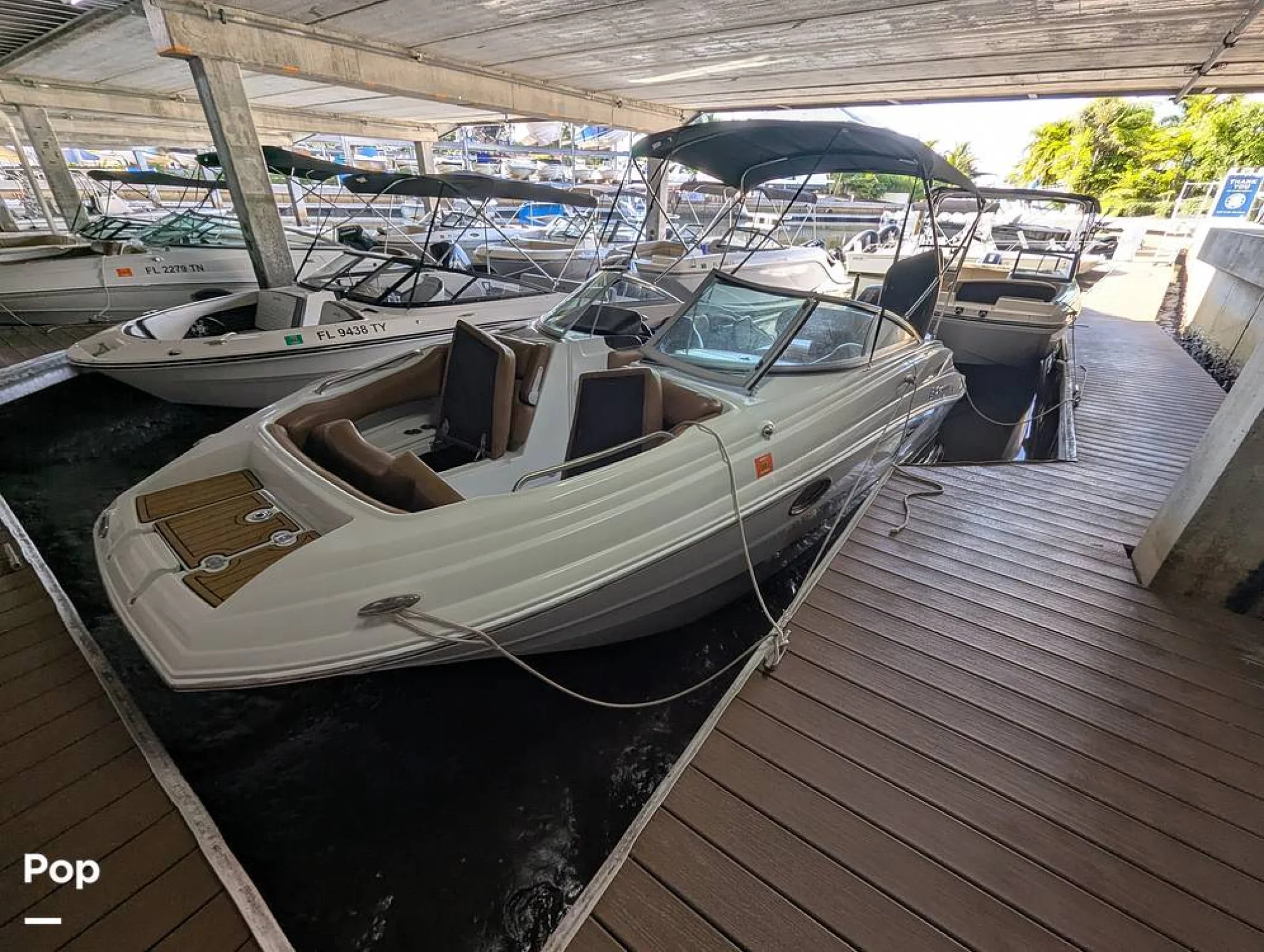 2023 Crownline E235XS - Main Image