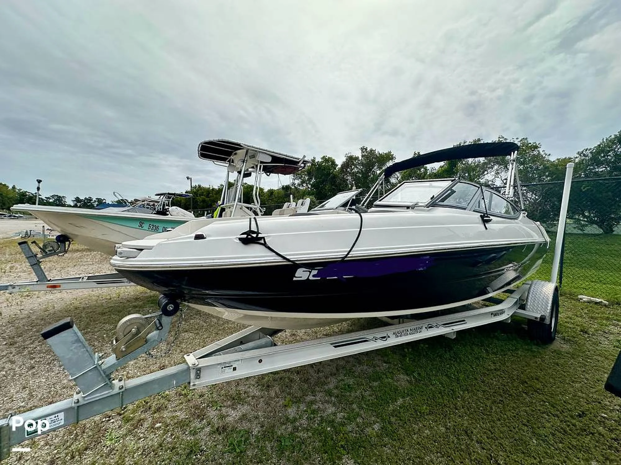 2018 Stingray 198 LX - Main Image