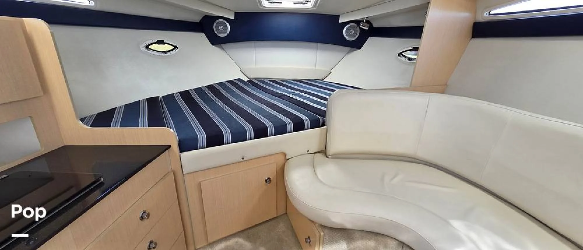 2012 Bayliner 315 Cruiser - Image 2