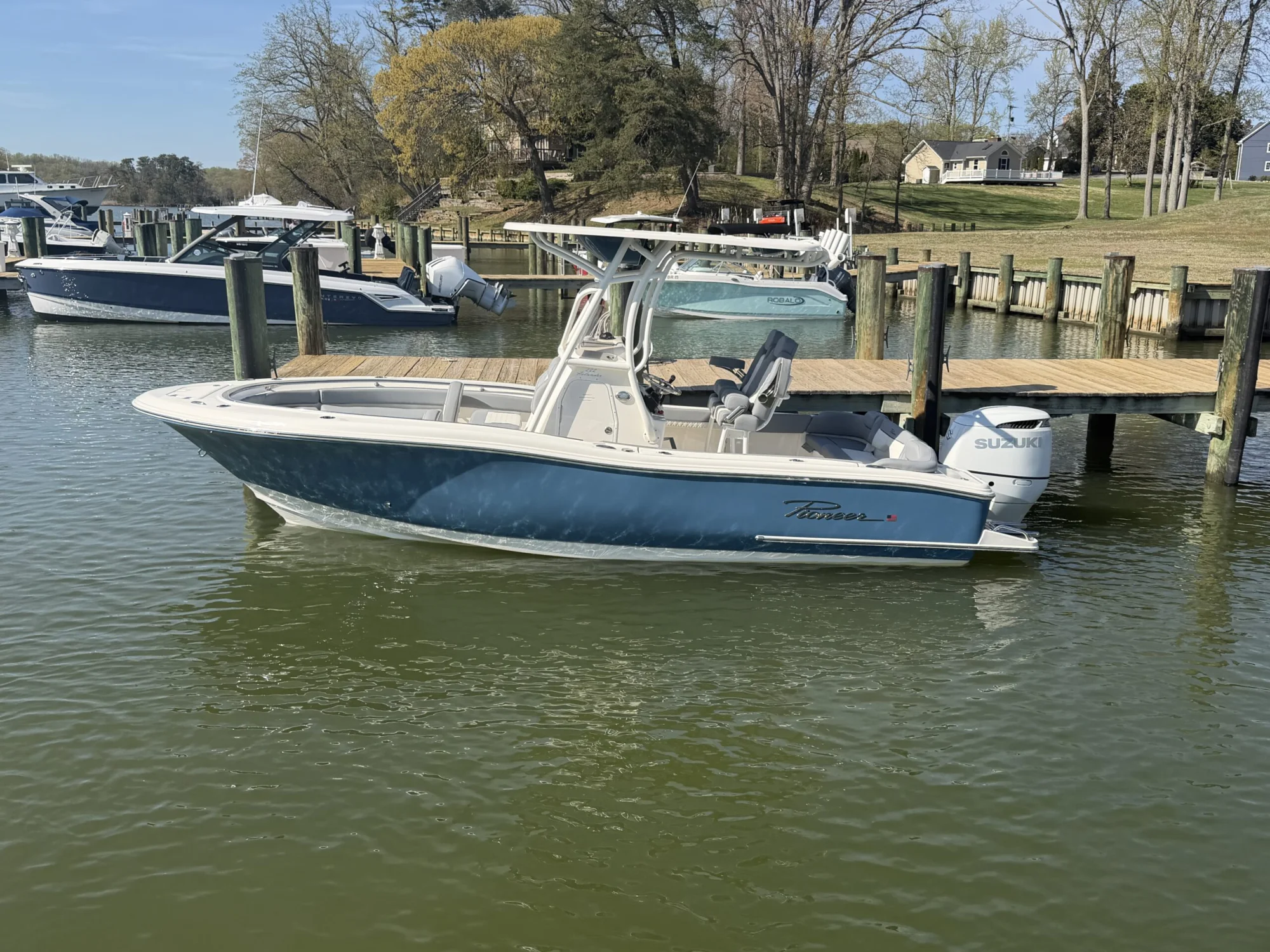 2026 Pioneer 222 Islander - Main Image