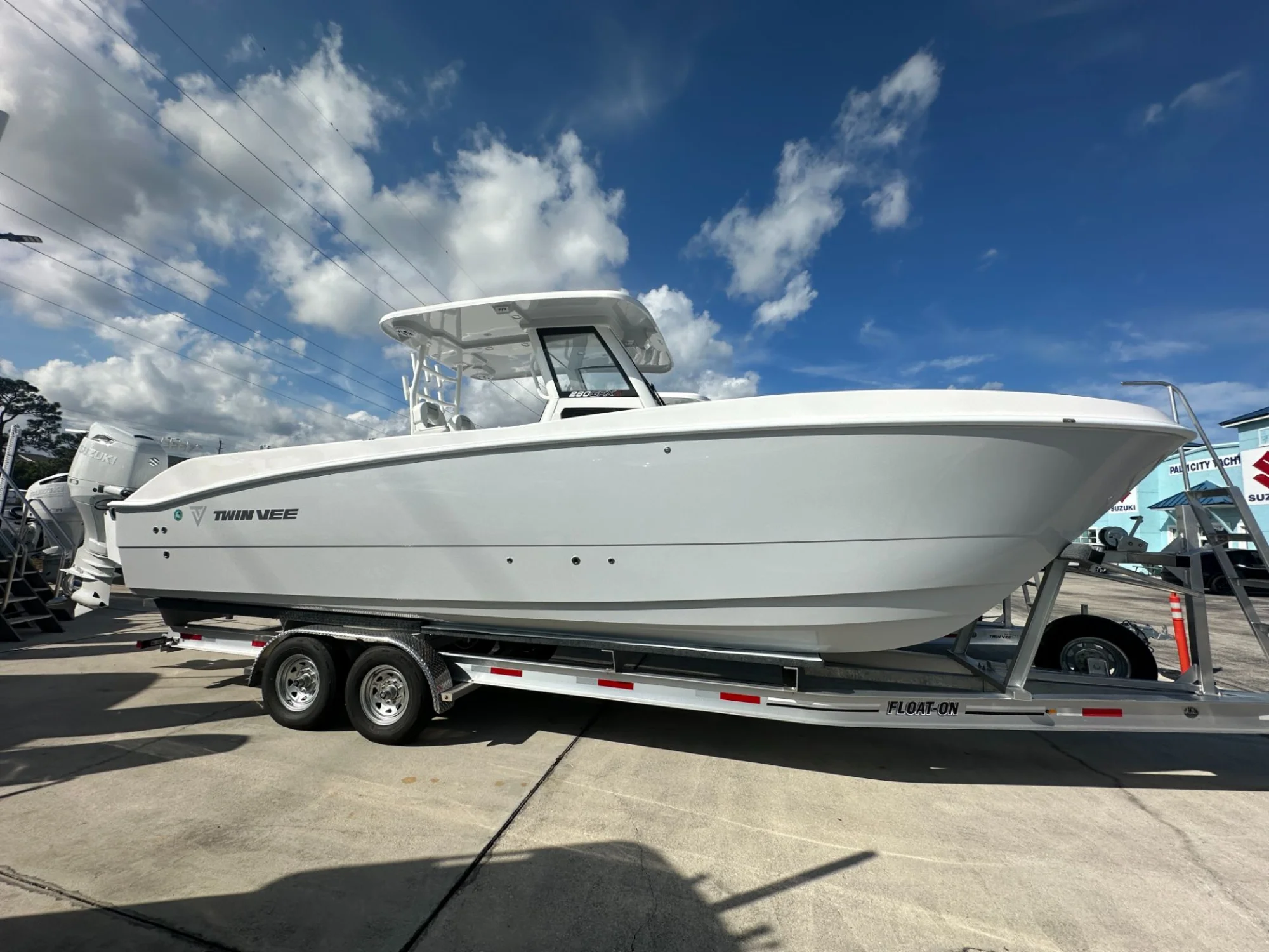 2026 Twin Vee 280 GFX2 - Main Image
