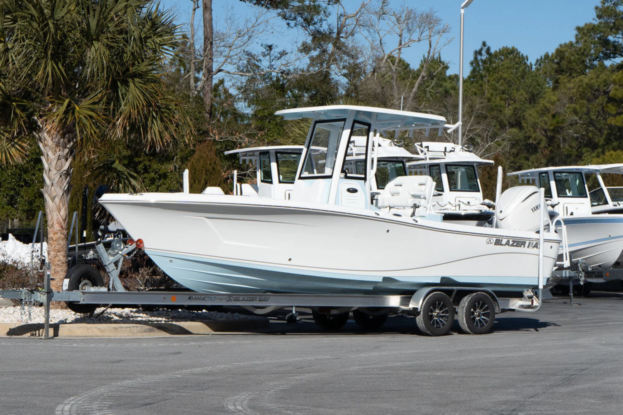 BLAZER BAY 2600 MAKAIRA - Image 2