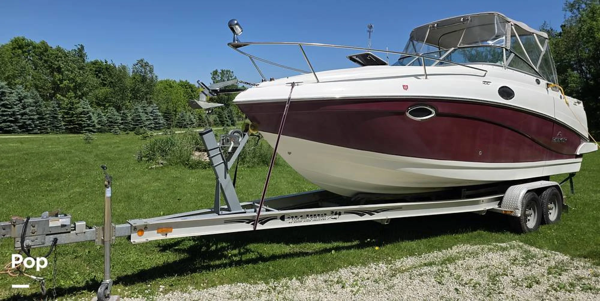 2006 Rinker 250 Express Cruiser - Main Image