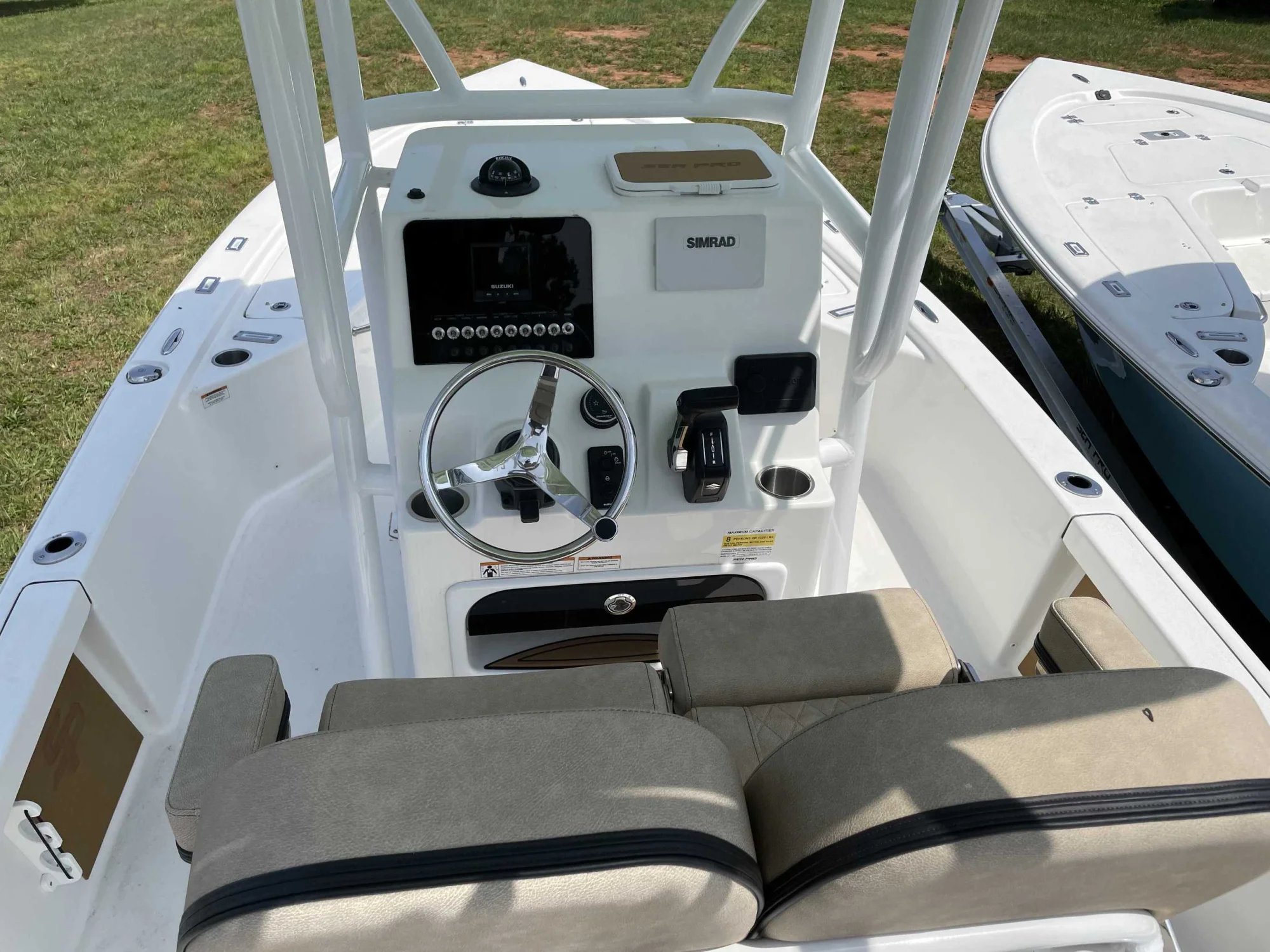 2025 Sea Pro 230 DLX - Image 5