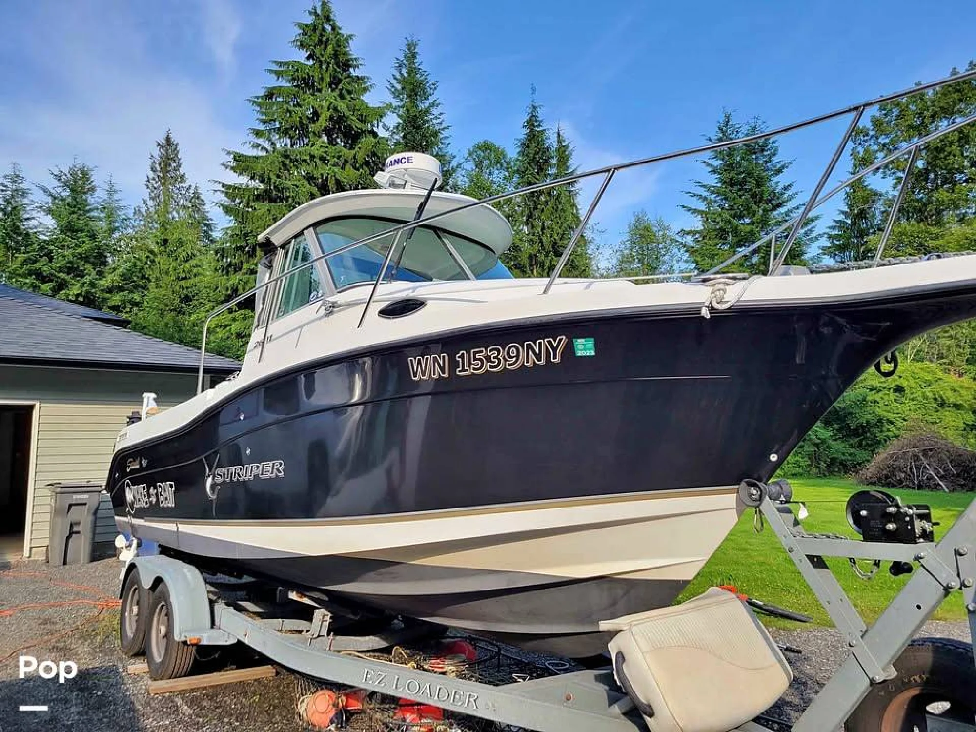 2005 Seaswirl 2601 striper - Image 2