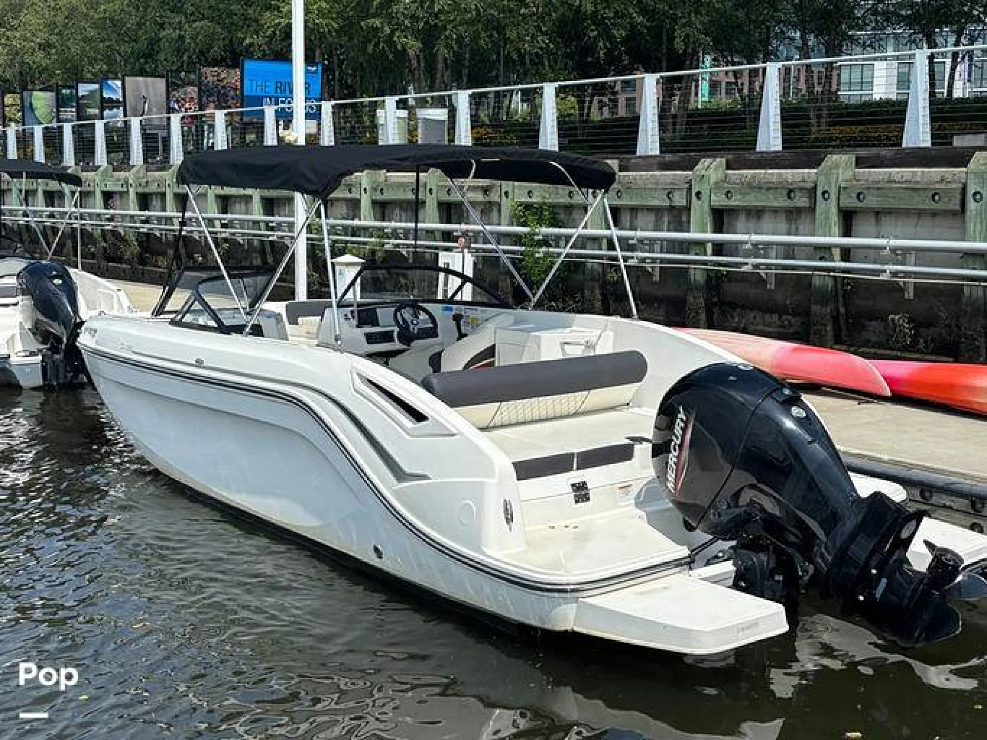 2023 Bayliner DX 2200 - Image 4