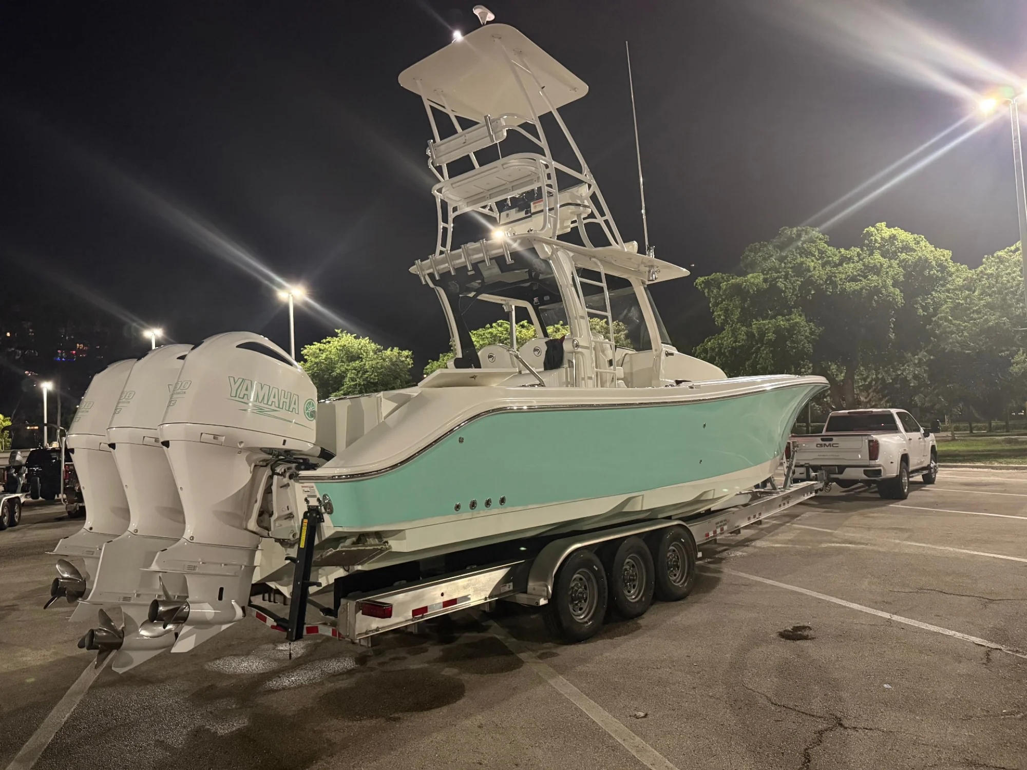 2018 Edgewater 370 CC - Image 4