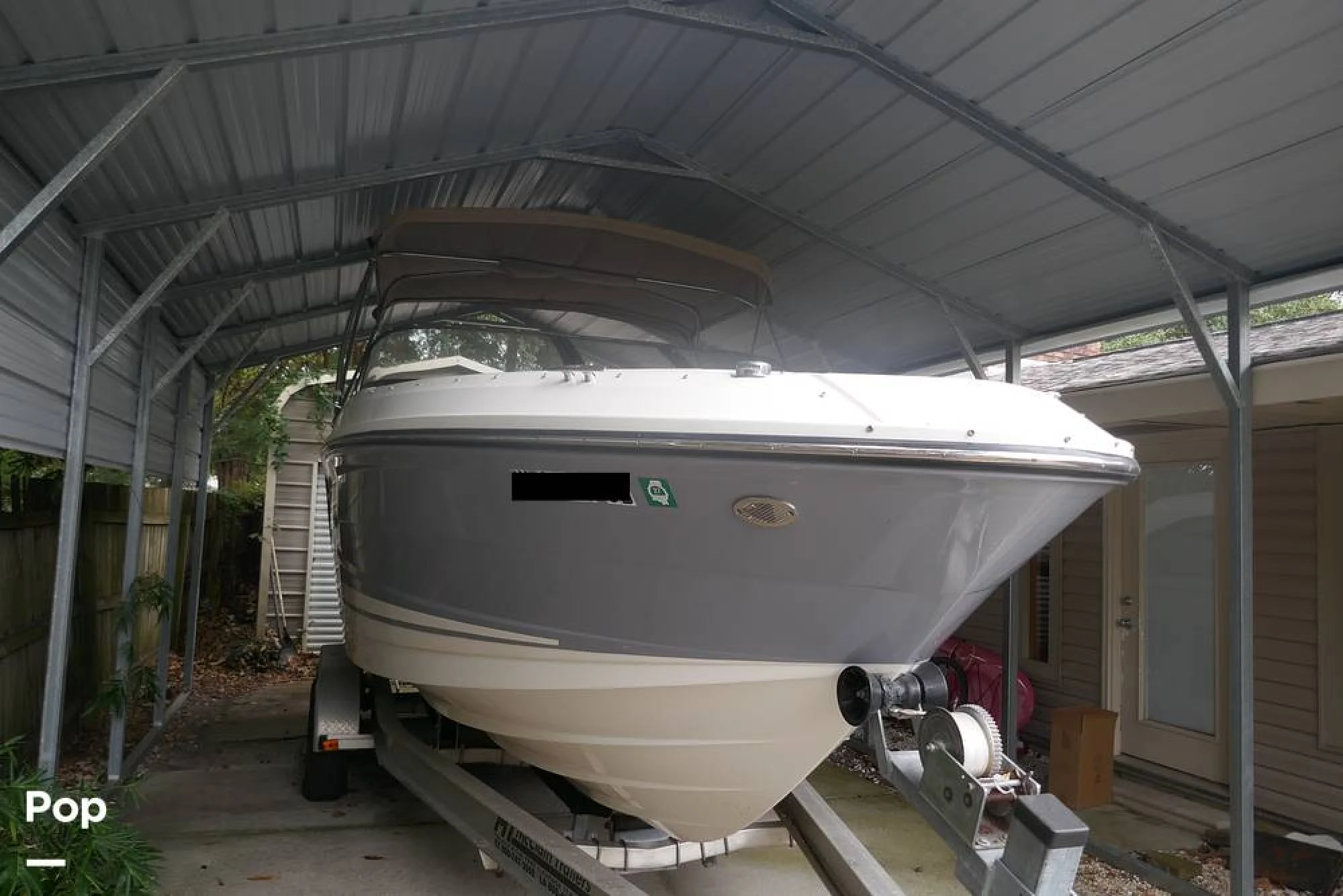 2017 Sea Ray SLX 250 - Image 3