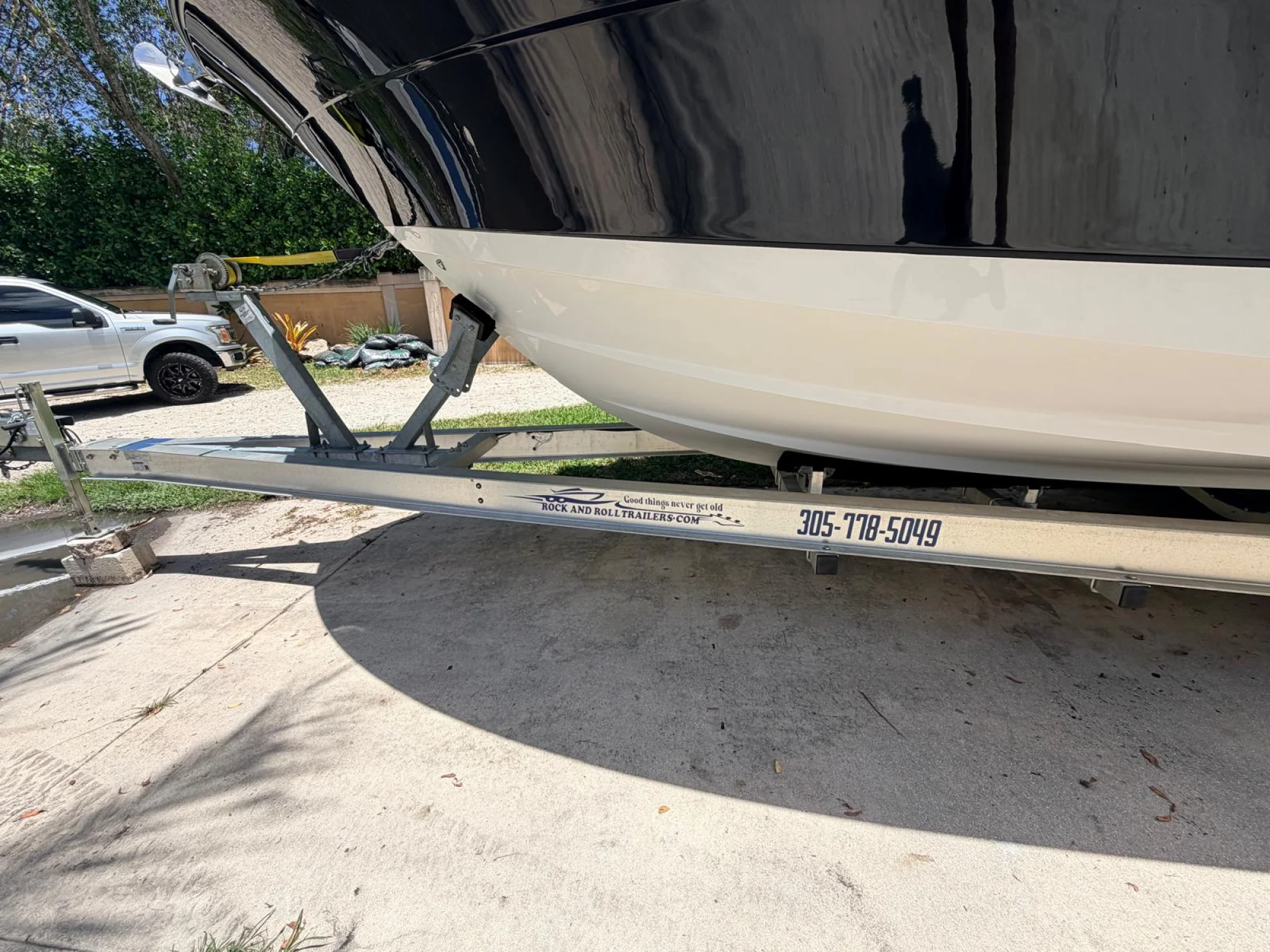 2022 ROBALO R302 - Image 4