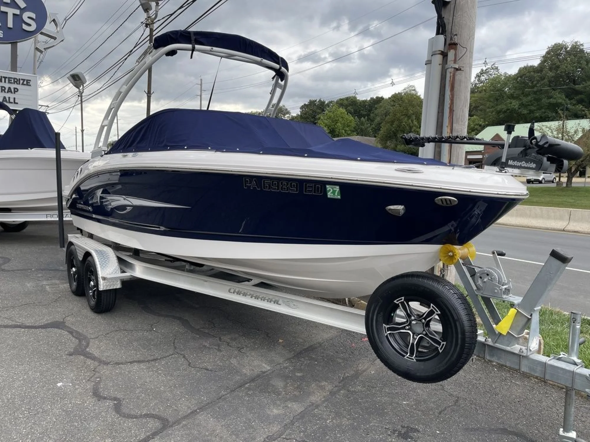 2023 Chaparral 21 Ssi OB Ski & Fish