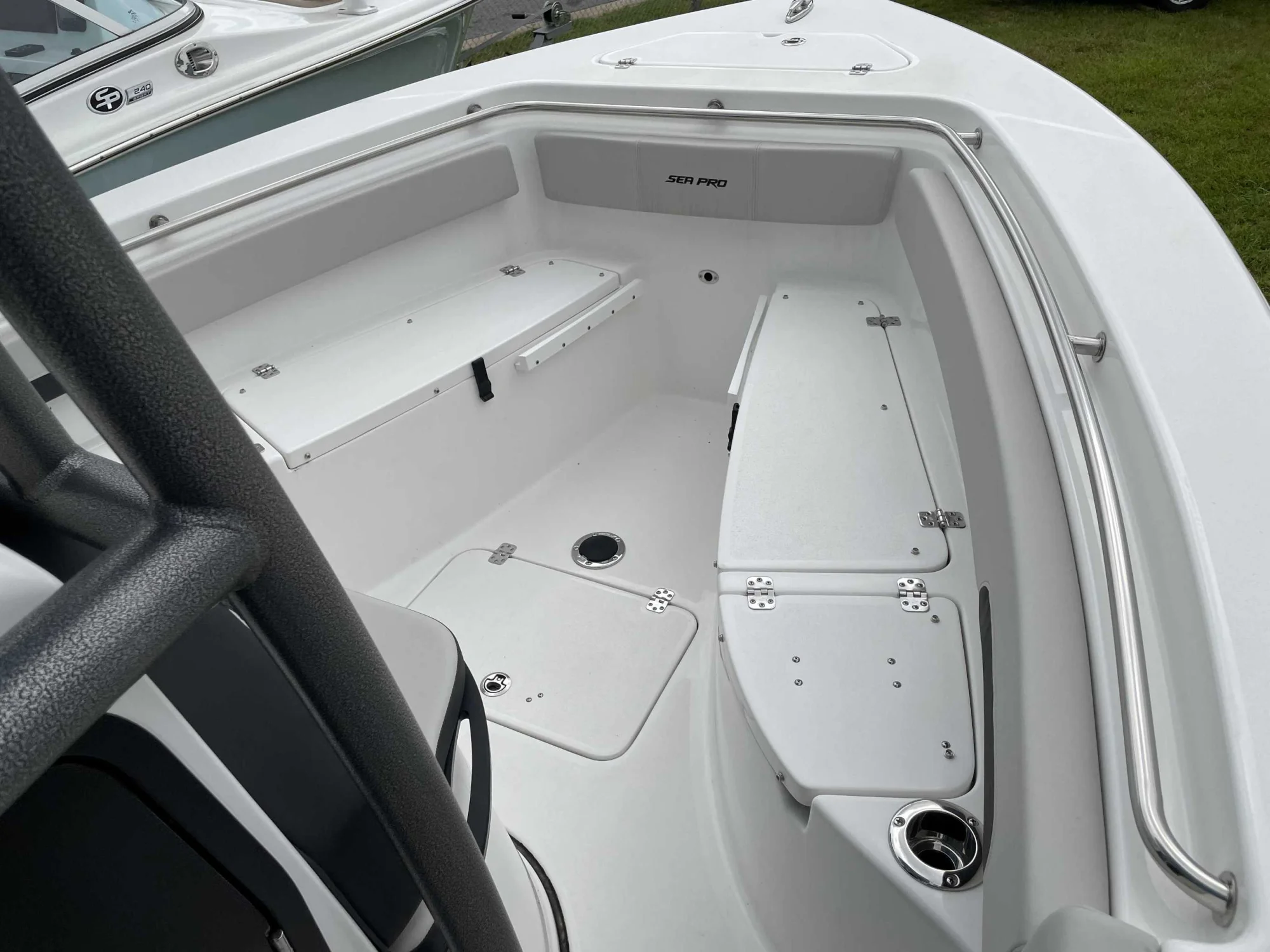 2025 Sea Pro 222 Center Console - Image 4