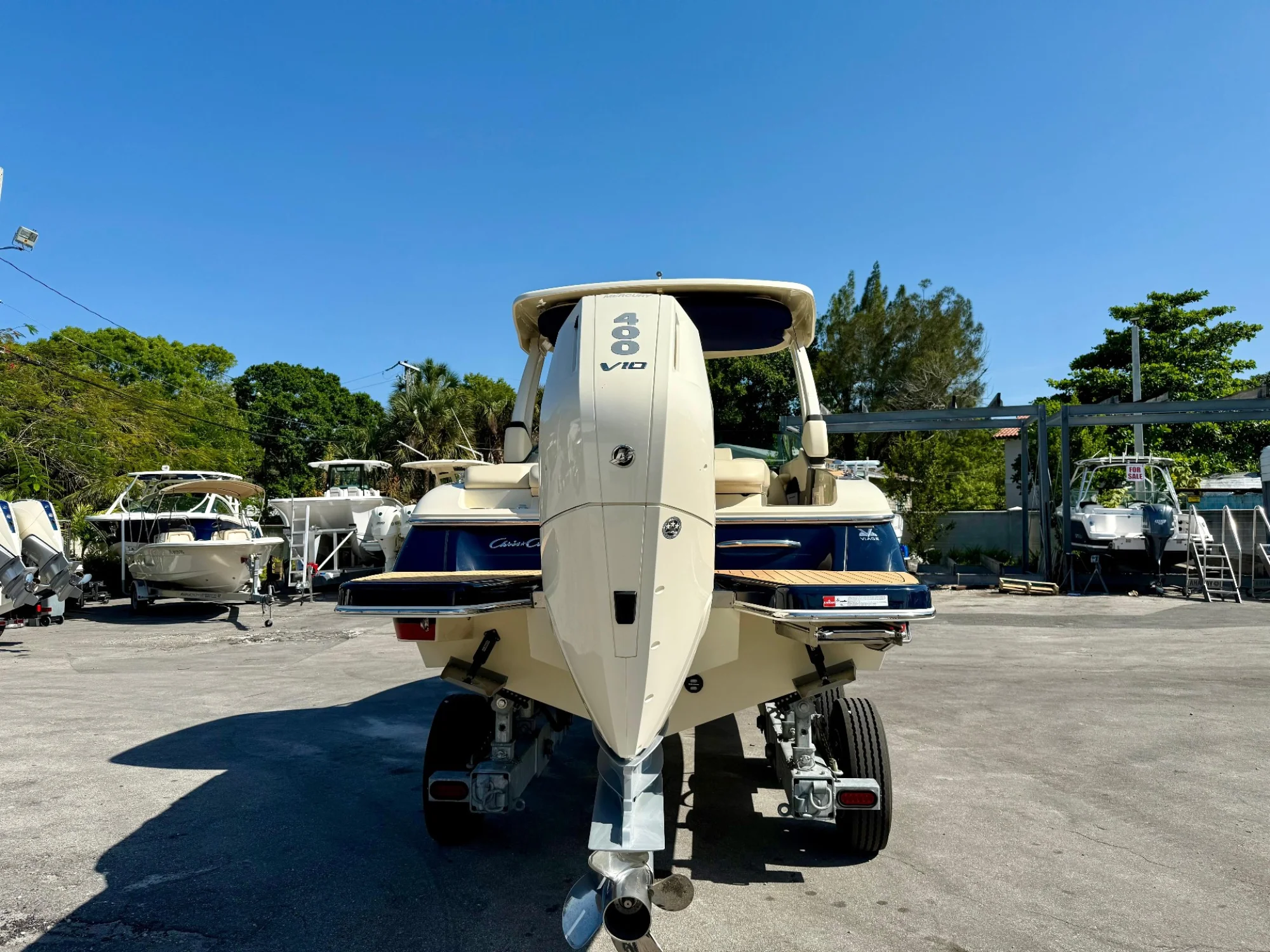 2025 Chris Craft Sportster 28 - Image 4