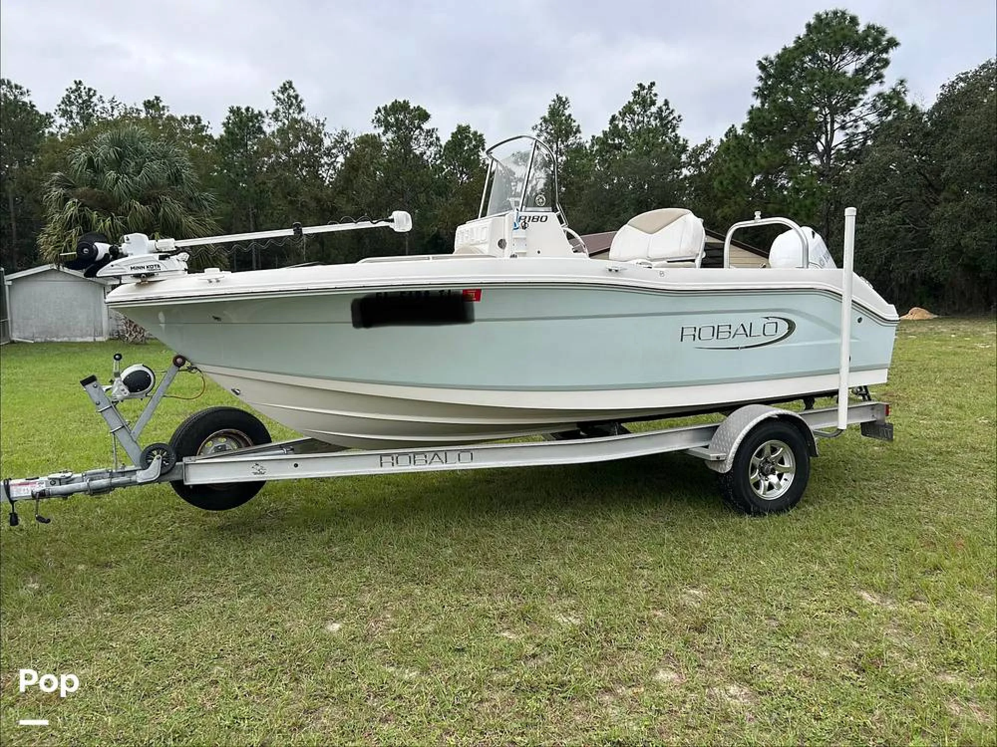 2019 Robalo R-180 CC - Main Image