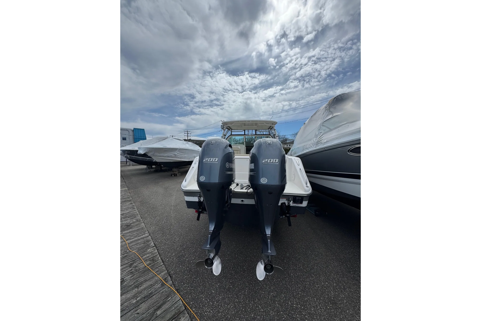 2016 Pursuit DC 265 Dual Console - Image 5