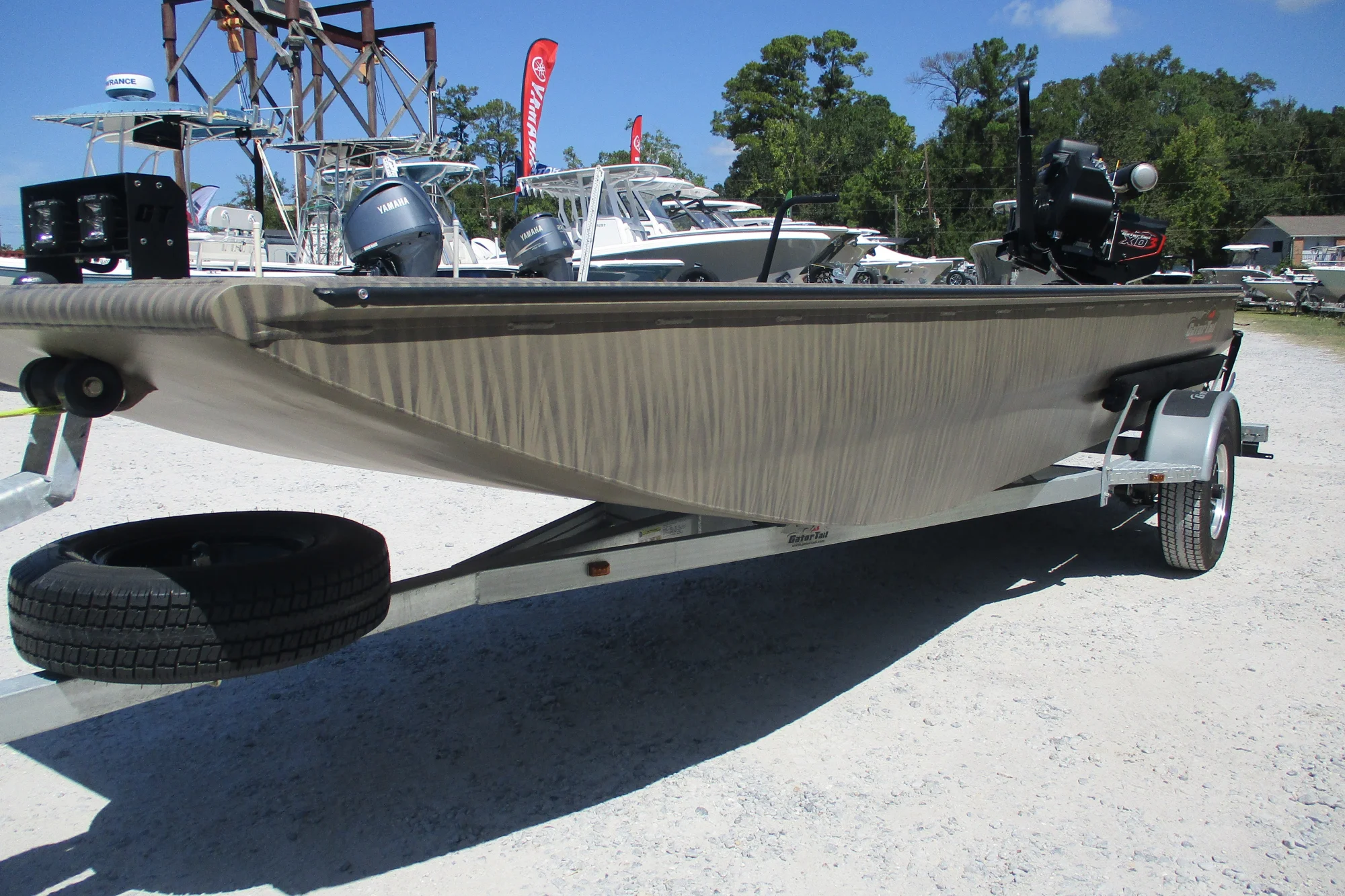 2027 Gator Tail 1754 Extreme - Image 4
