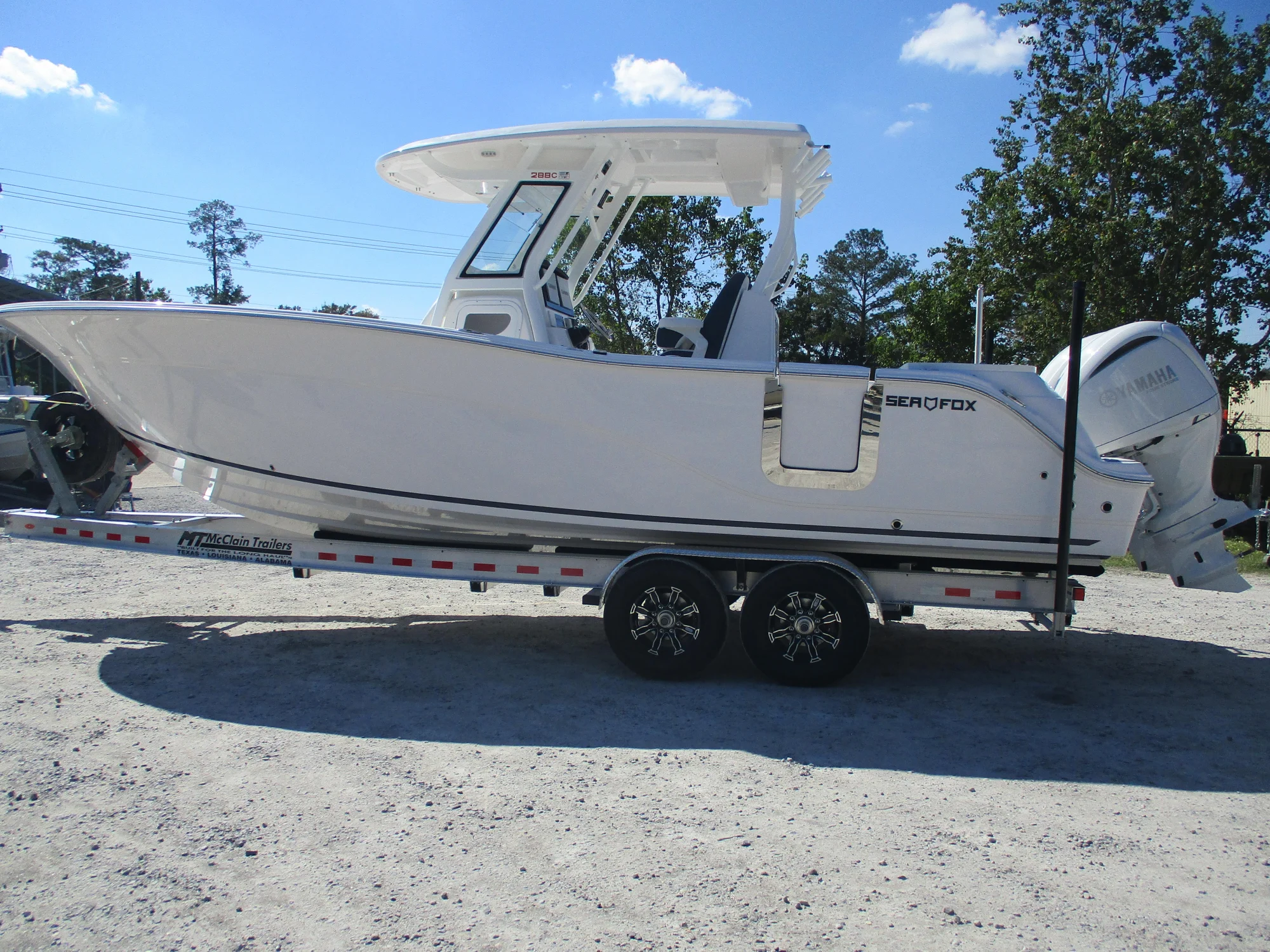 2025 Sea Fox 288 Commander - Image 2