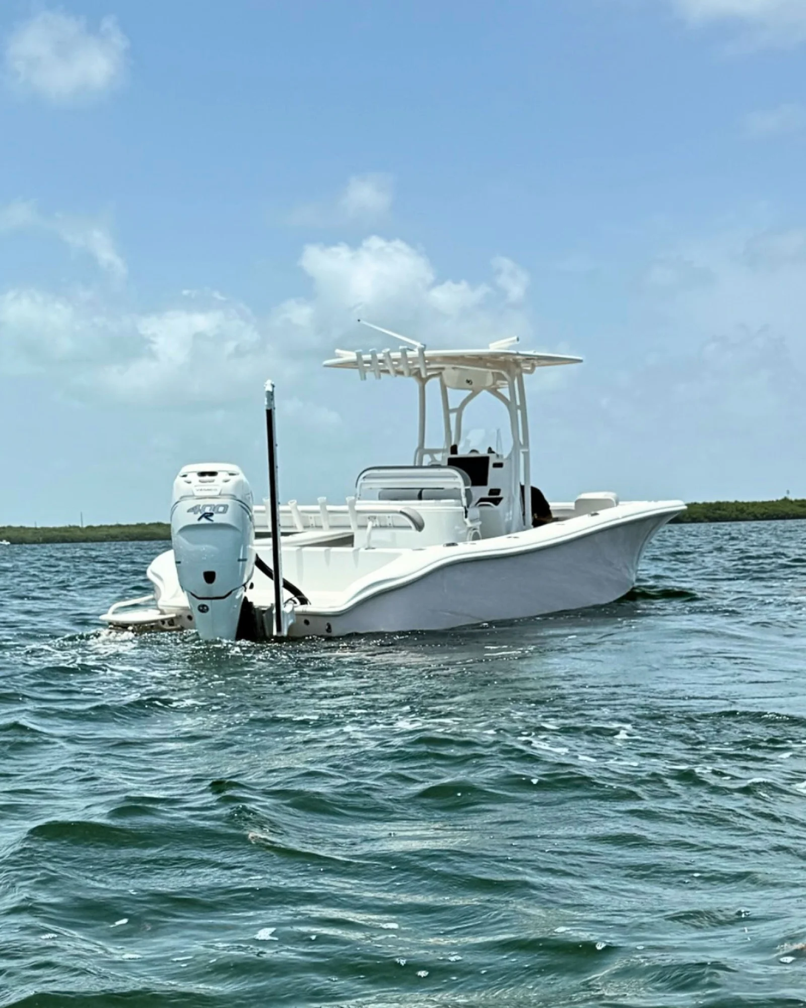 2018 Yellowfin 26 Hybrid - Image 4