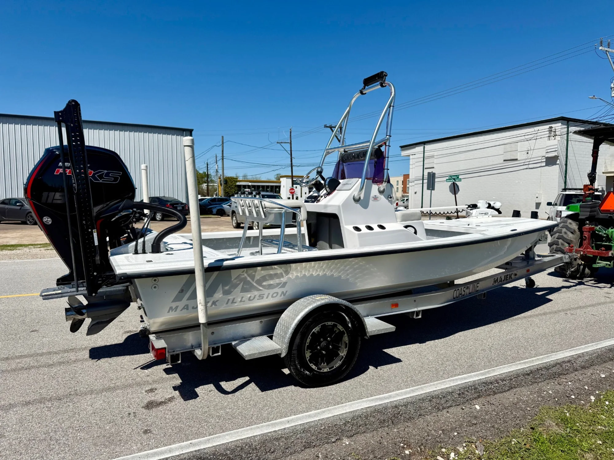 2022 Majek 18 M2 - Image 4