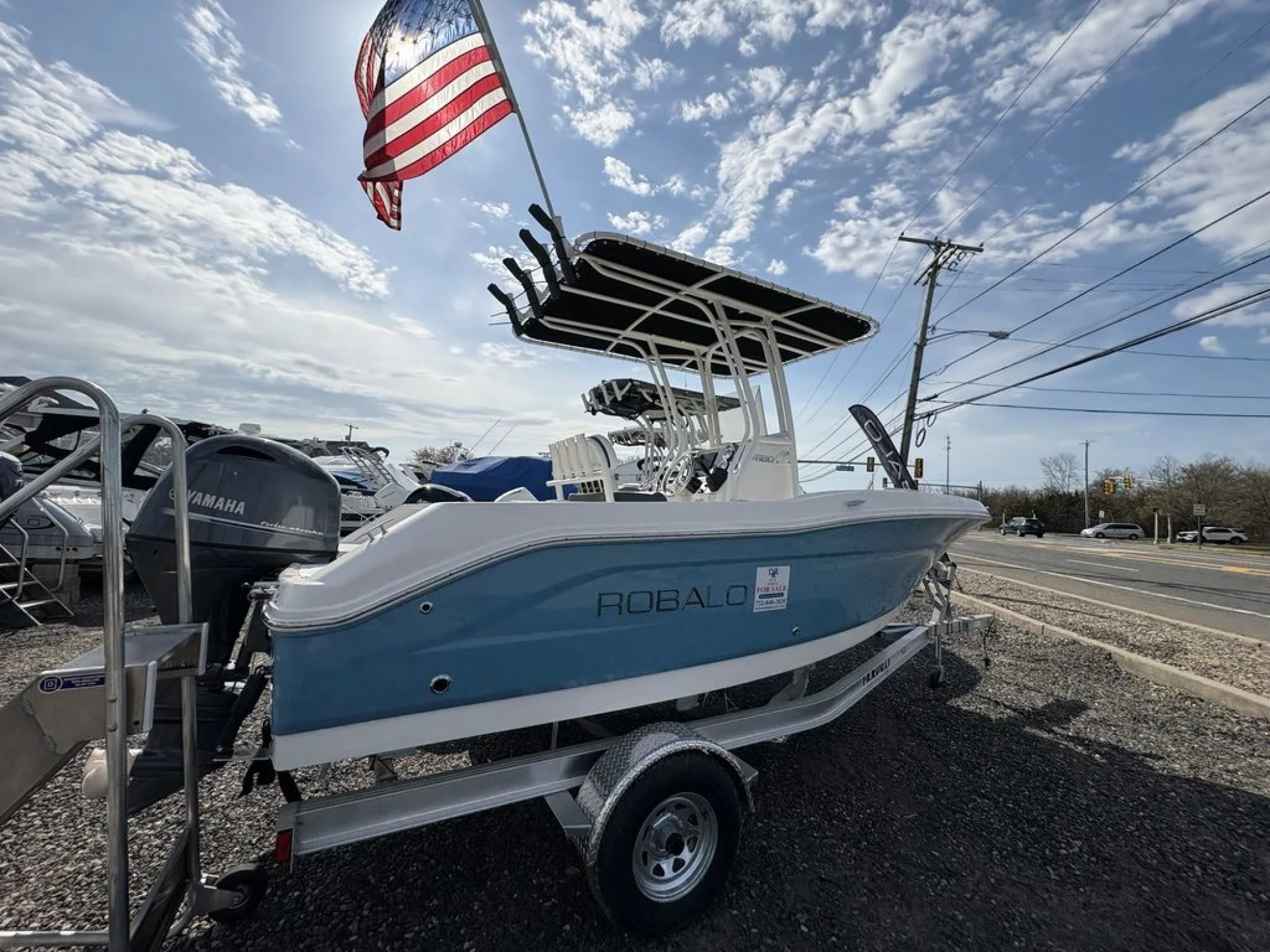 2026 Robalo R180 - Main Image