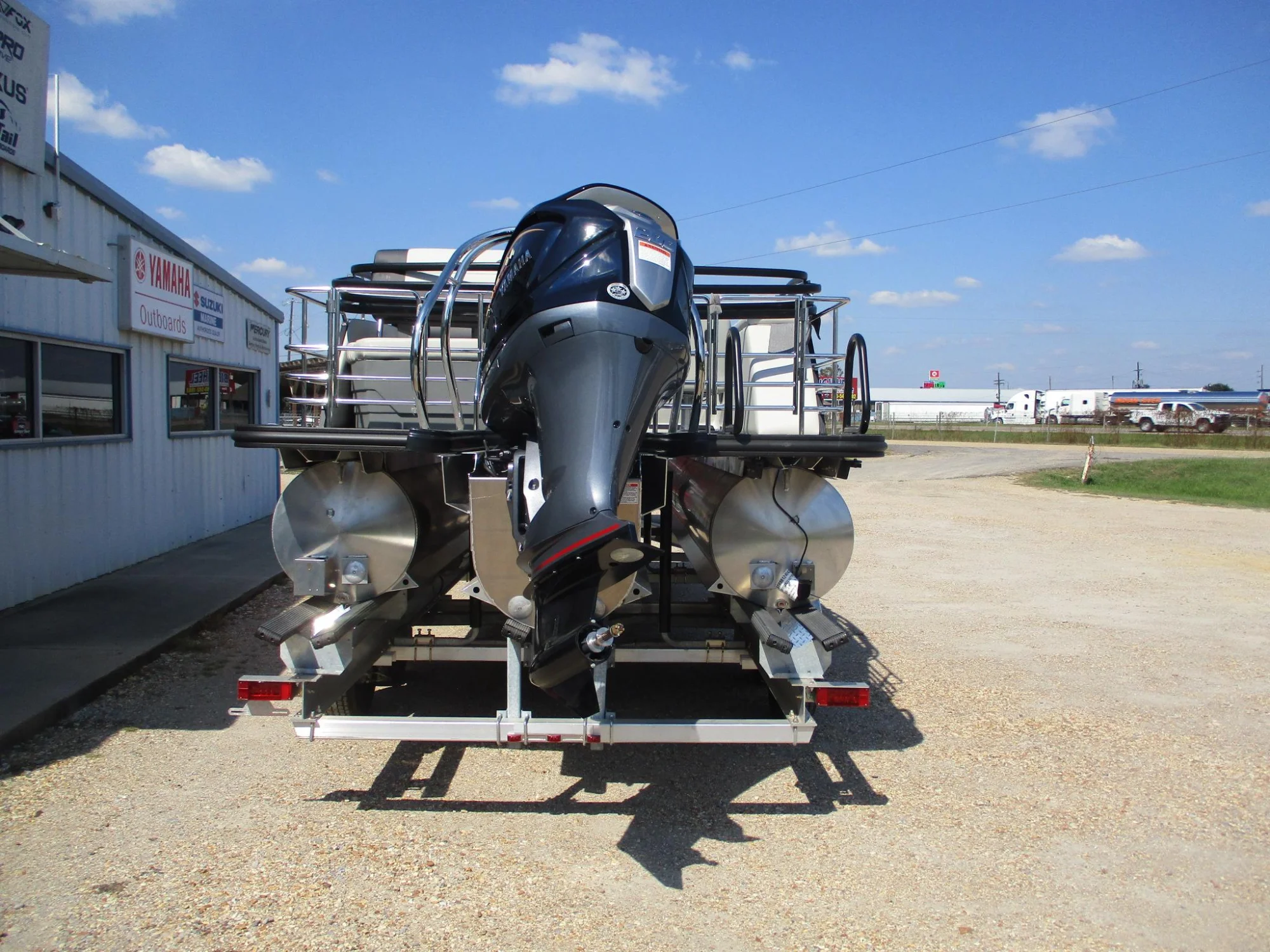 2025 Starcraft EXS-3DL - Image 3