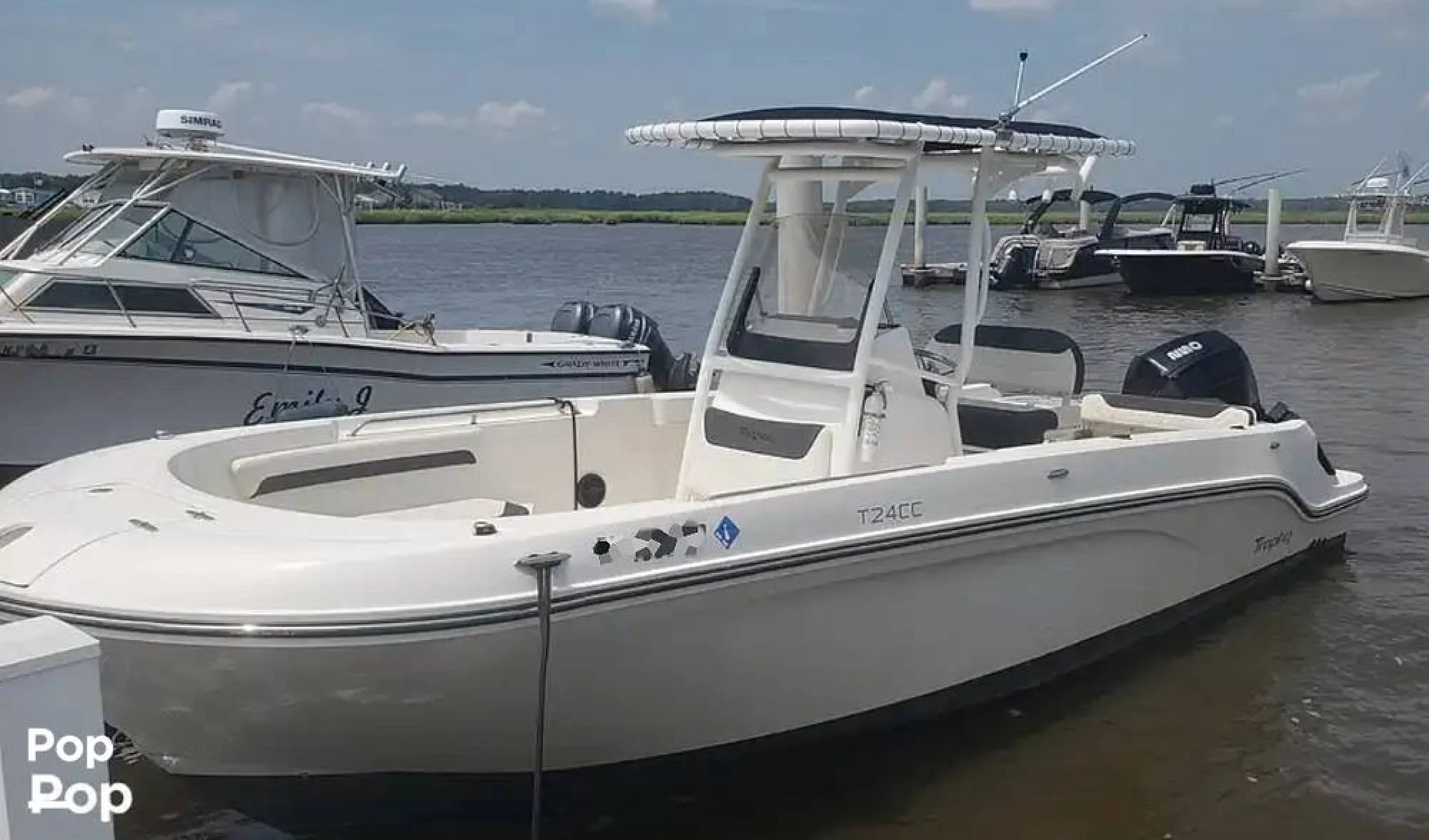 2023 Trophy 24CC - Main Image