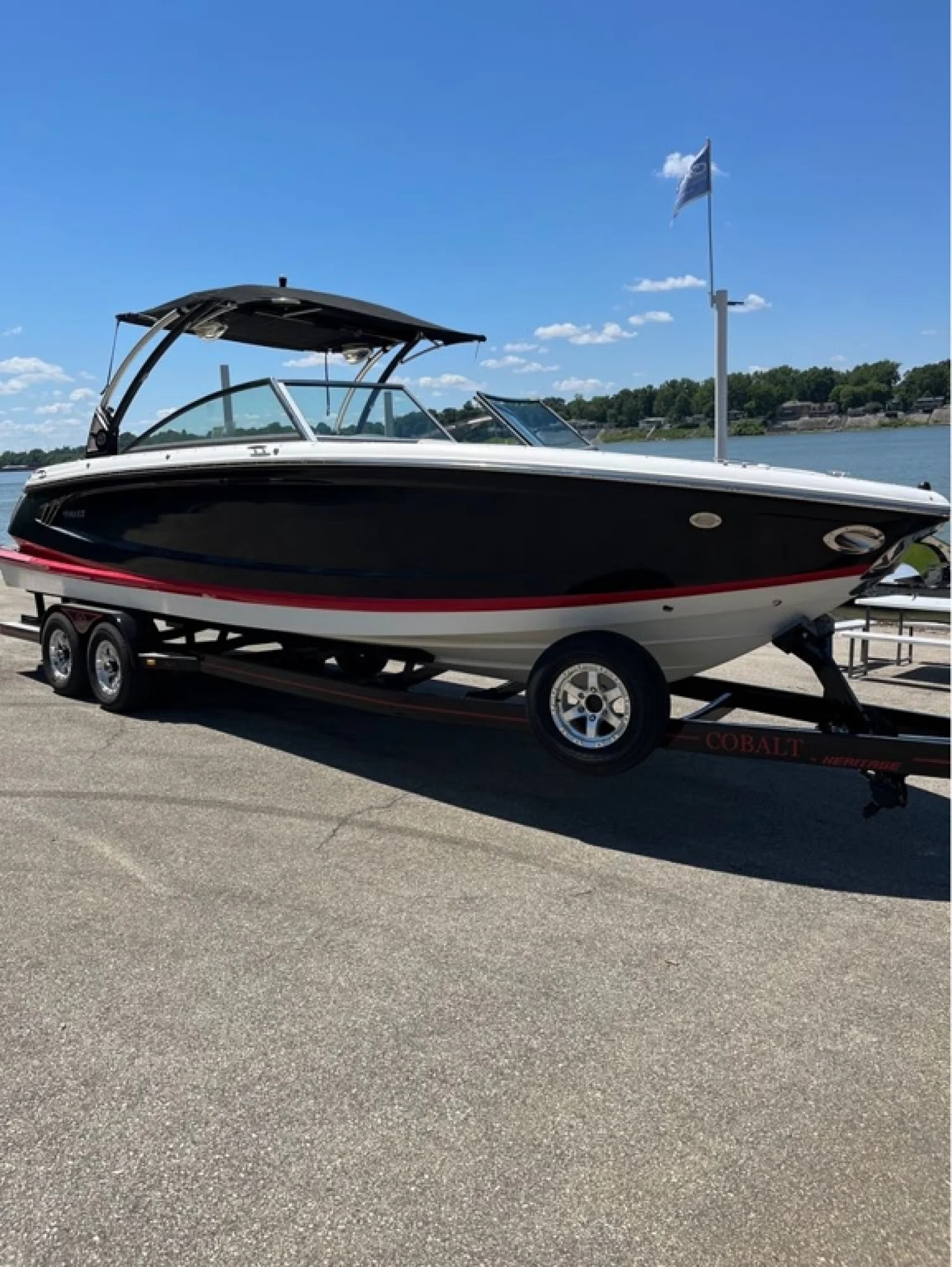 2016 Cobalt A28 - Image 2