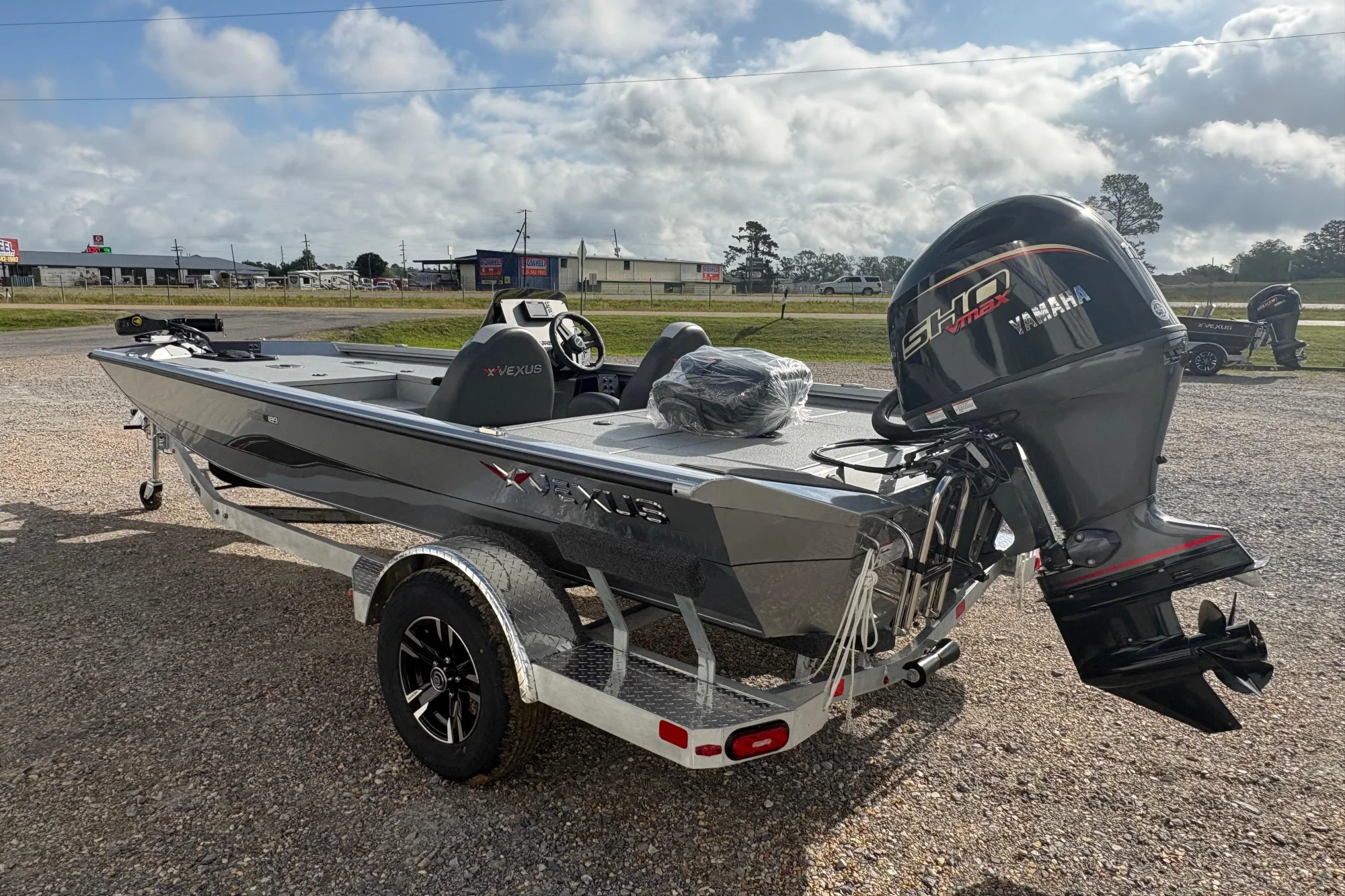 2026 Vexus Defender 189 - Image 3