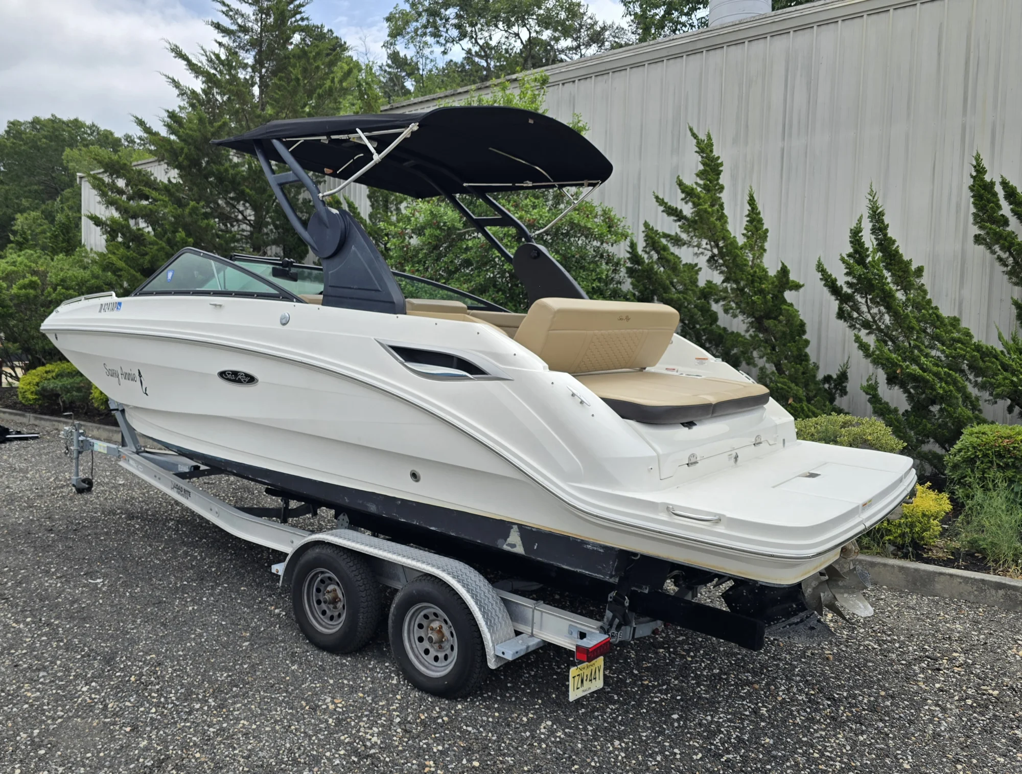 2019 25' Sea Ray 250SDX | 25ft - Image 2