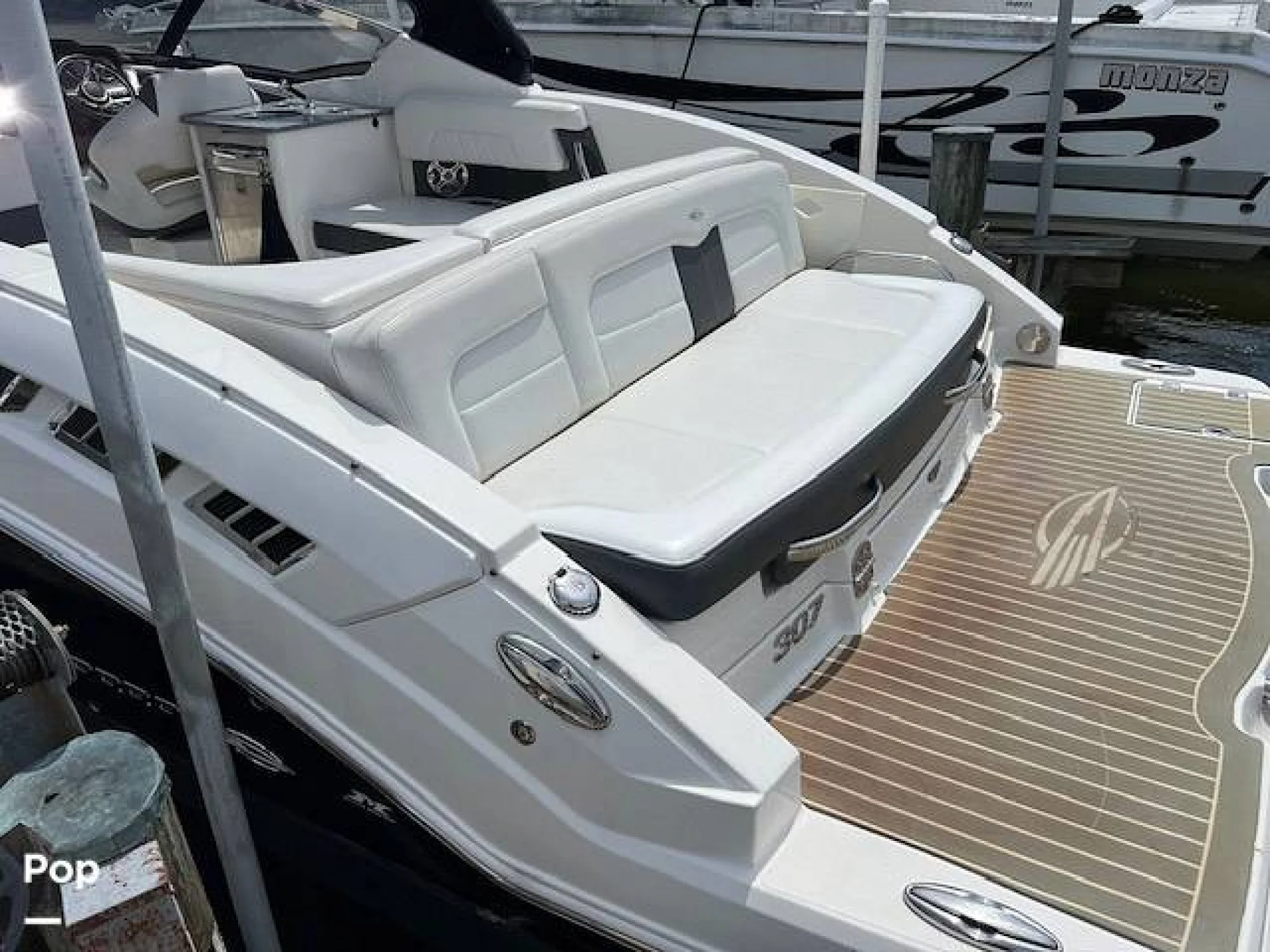 2014 Chaparral 307 SSX - Image 4