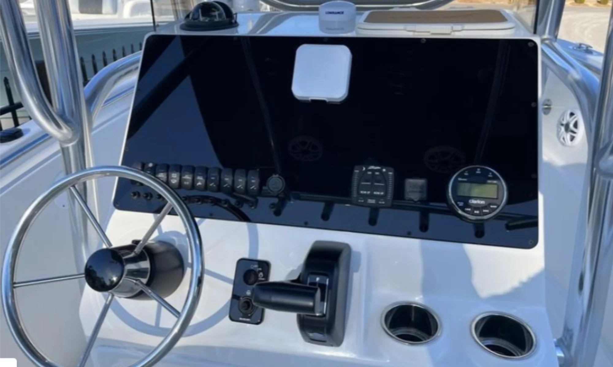 2026 Bulls Bay 230 Center Console - Image 4