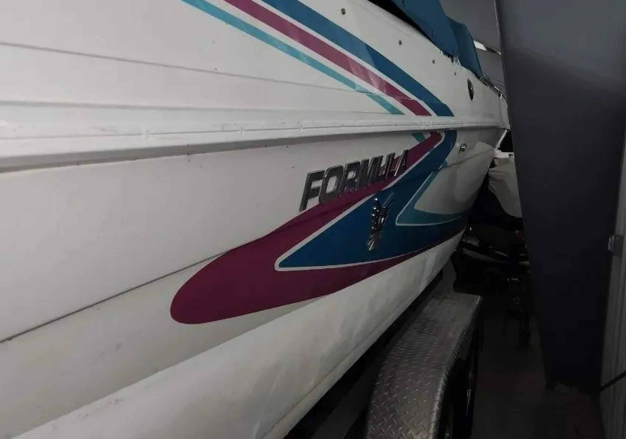 1993 Formula 303 SR-1 - Image 3