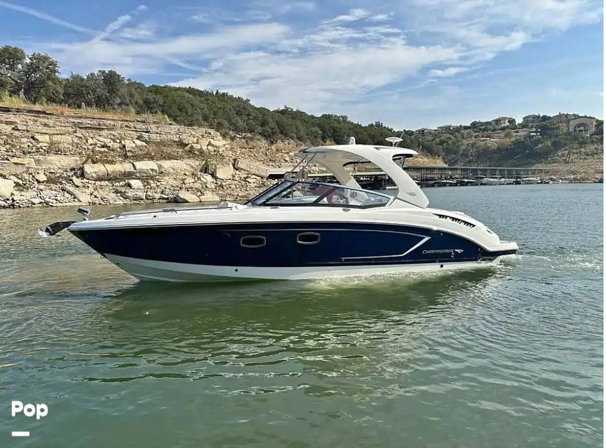 2013 Chaparral 327 SSX - Image 3