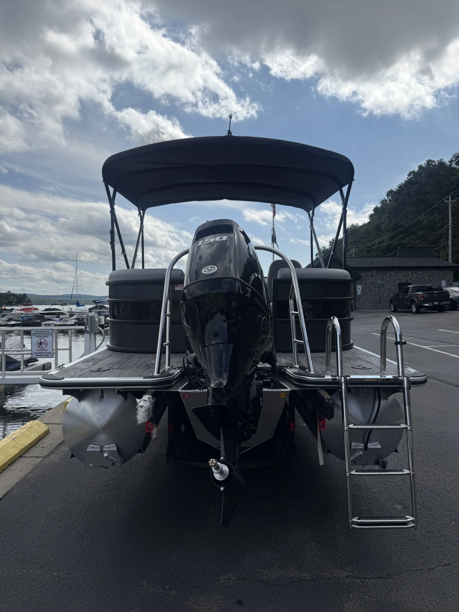 2027 Bentley Pontoons 223 Bolt - Image 5