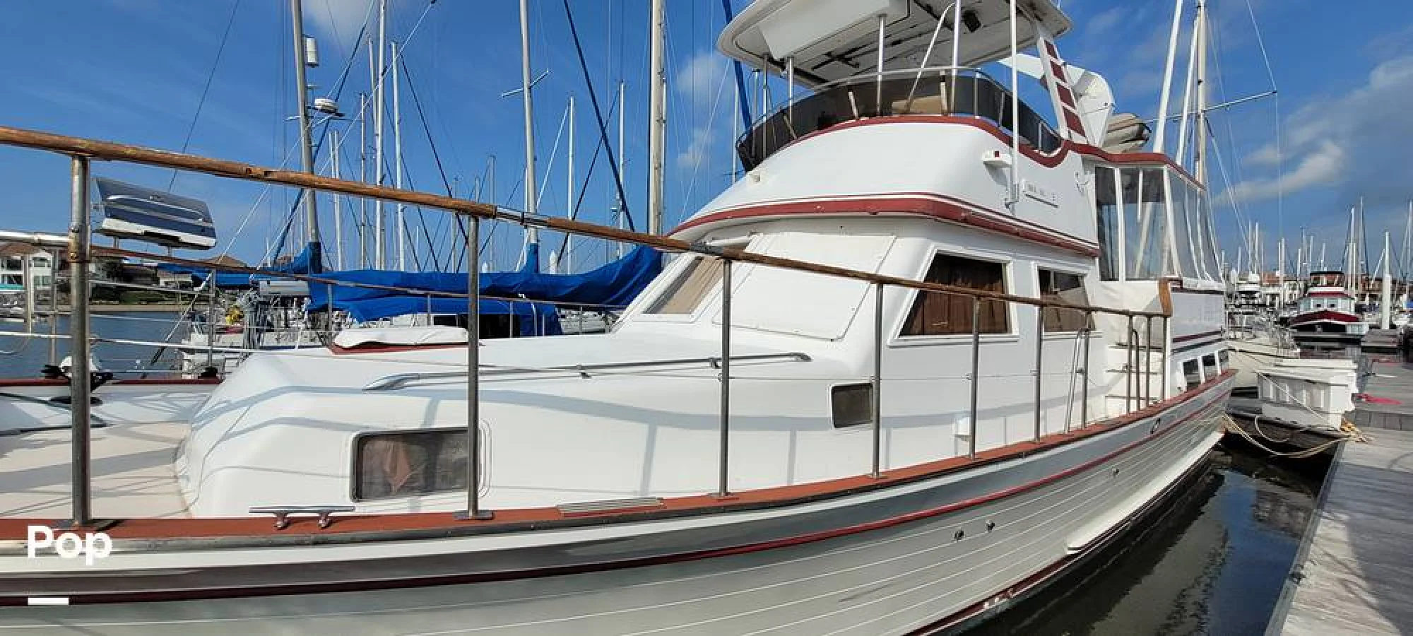 1984 Marine Trader 42 Labelle - Main Image