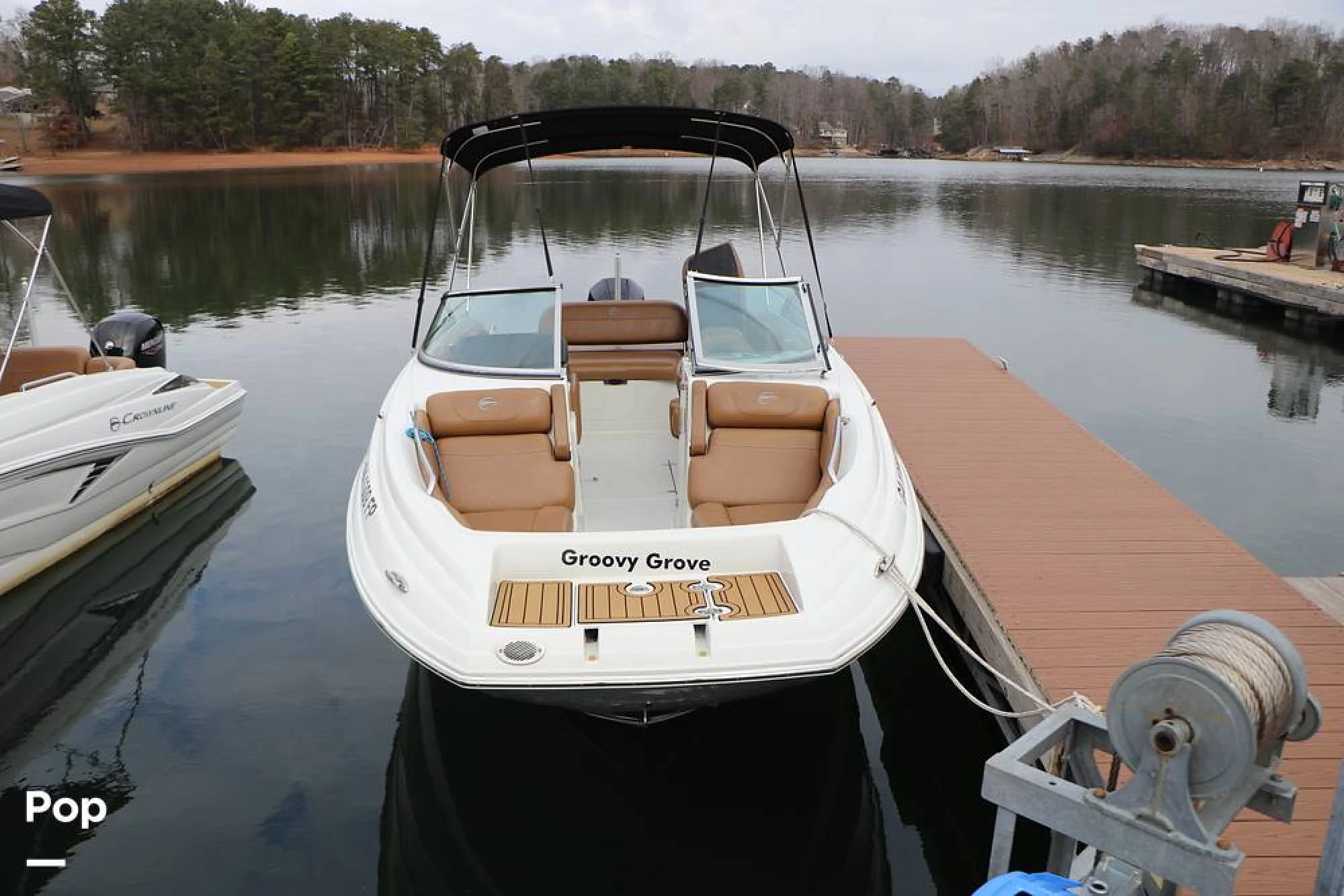 2023 Crownline E235 XS - Main Image