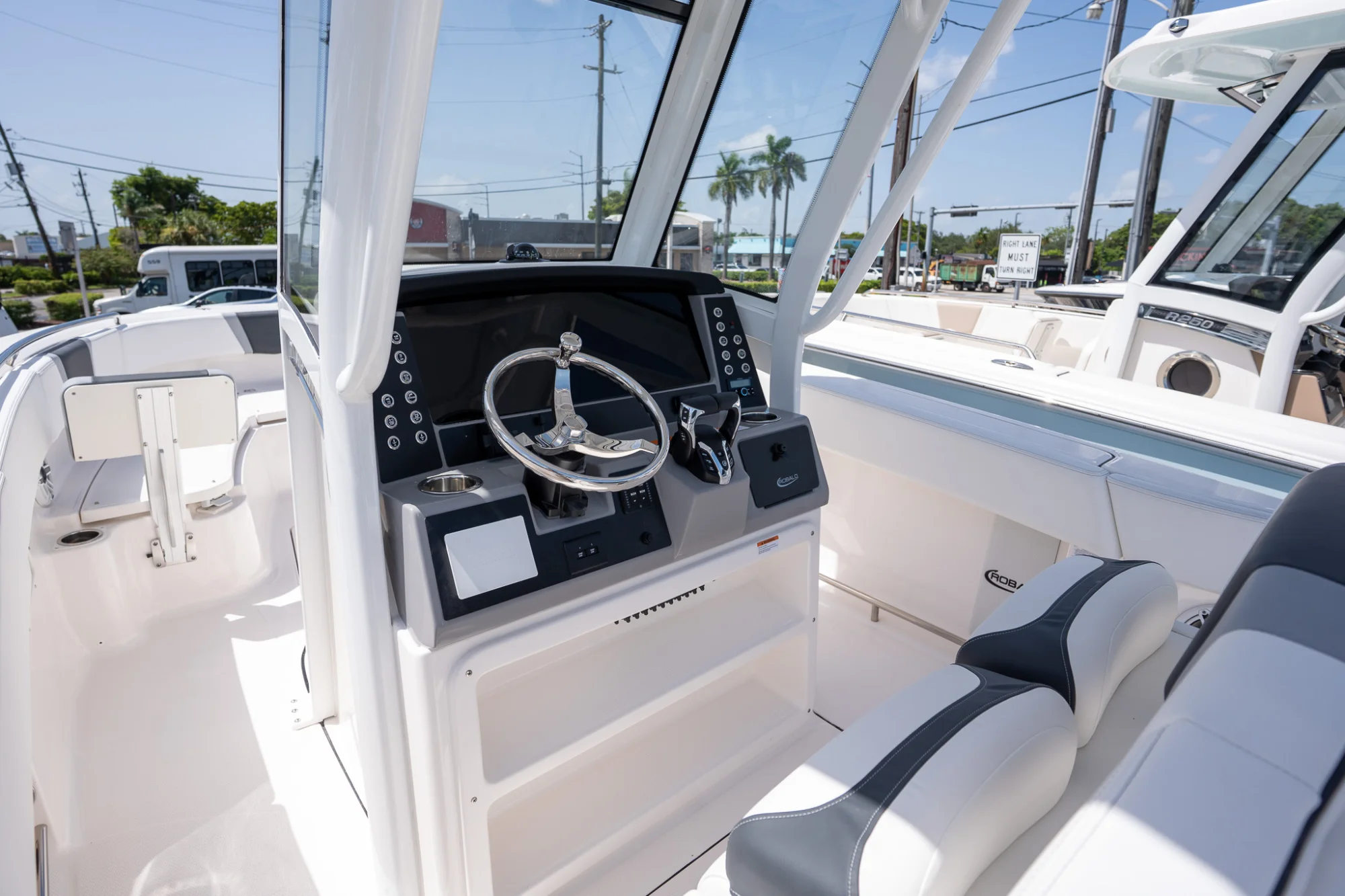2026 ROBALO R250 - Image 5