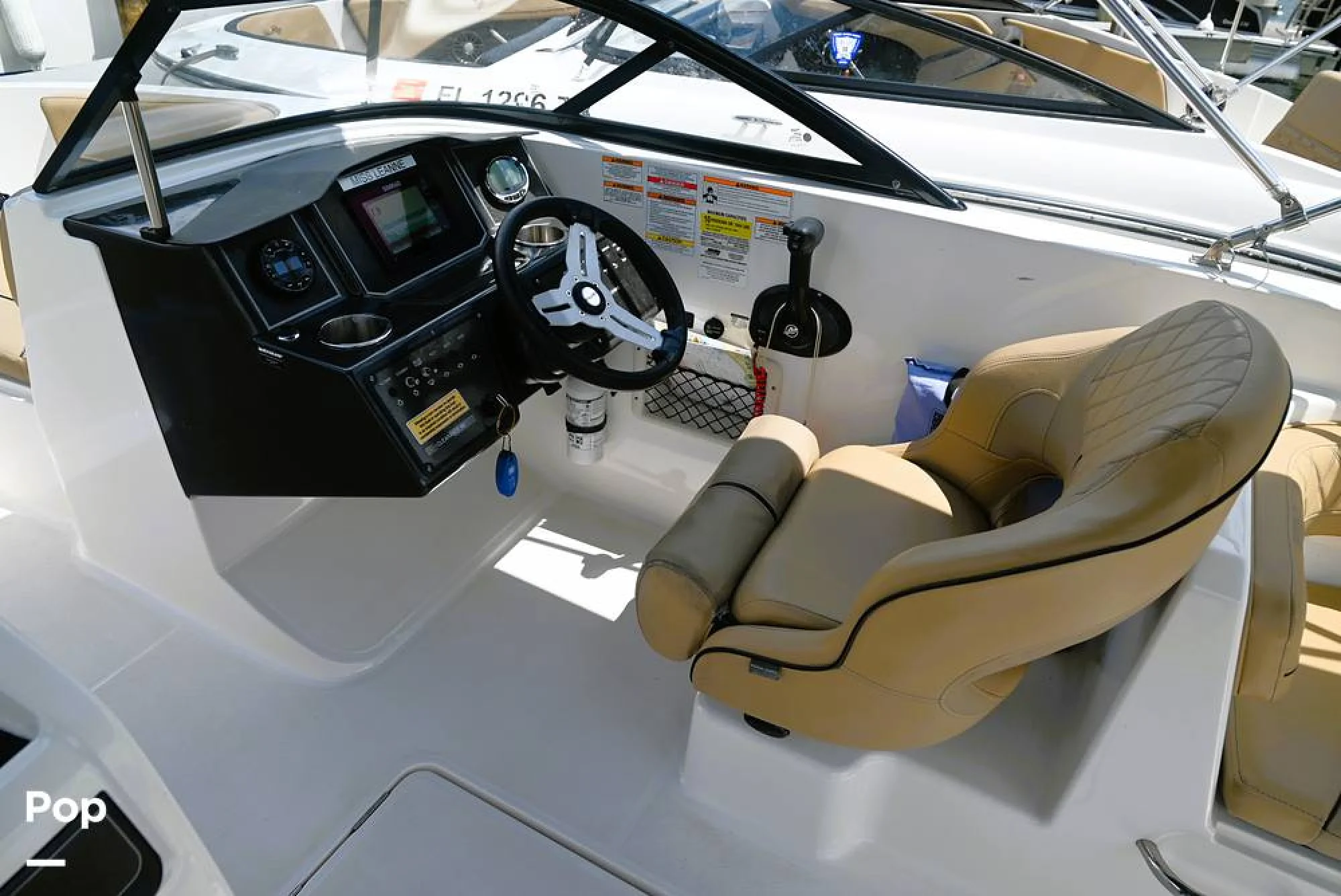 2023 Bayliner VR6 OB - Image 5
