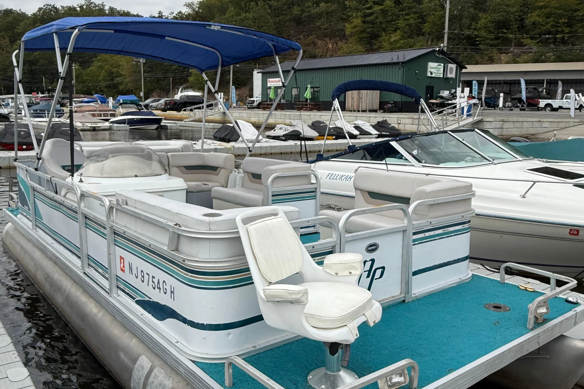 1998 AquaPatio 210RS - Image 2